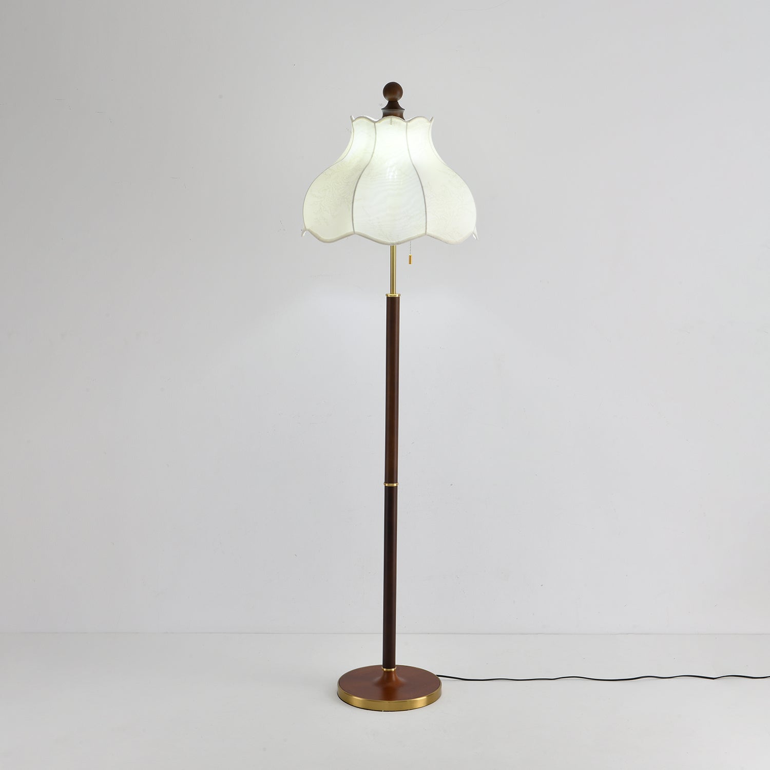 Tulfa Vintage Wood Floor Lamp-Neutral Decor