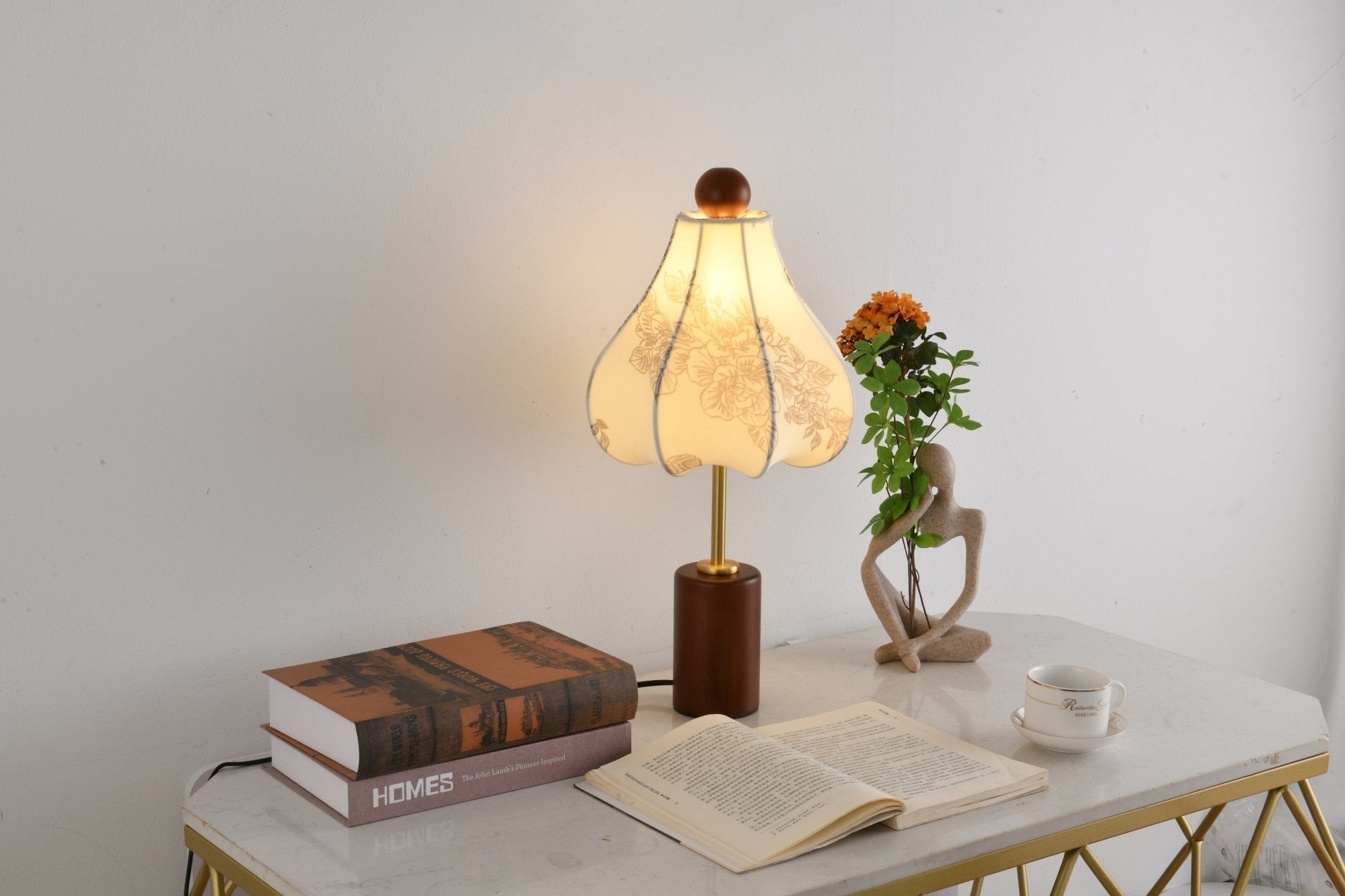 Quinn Vintage Fabric Table Lamp-Neutral Decor