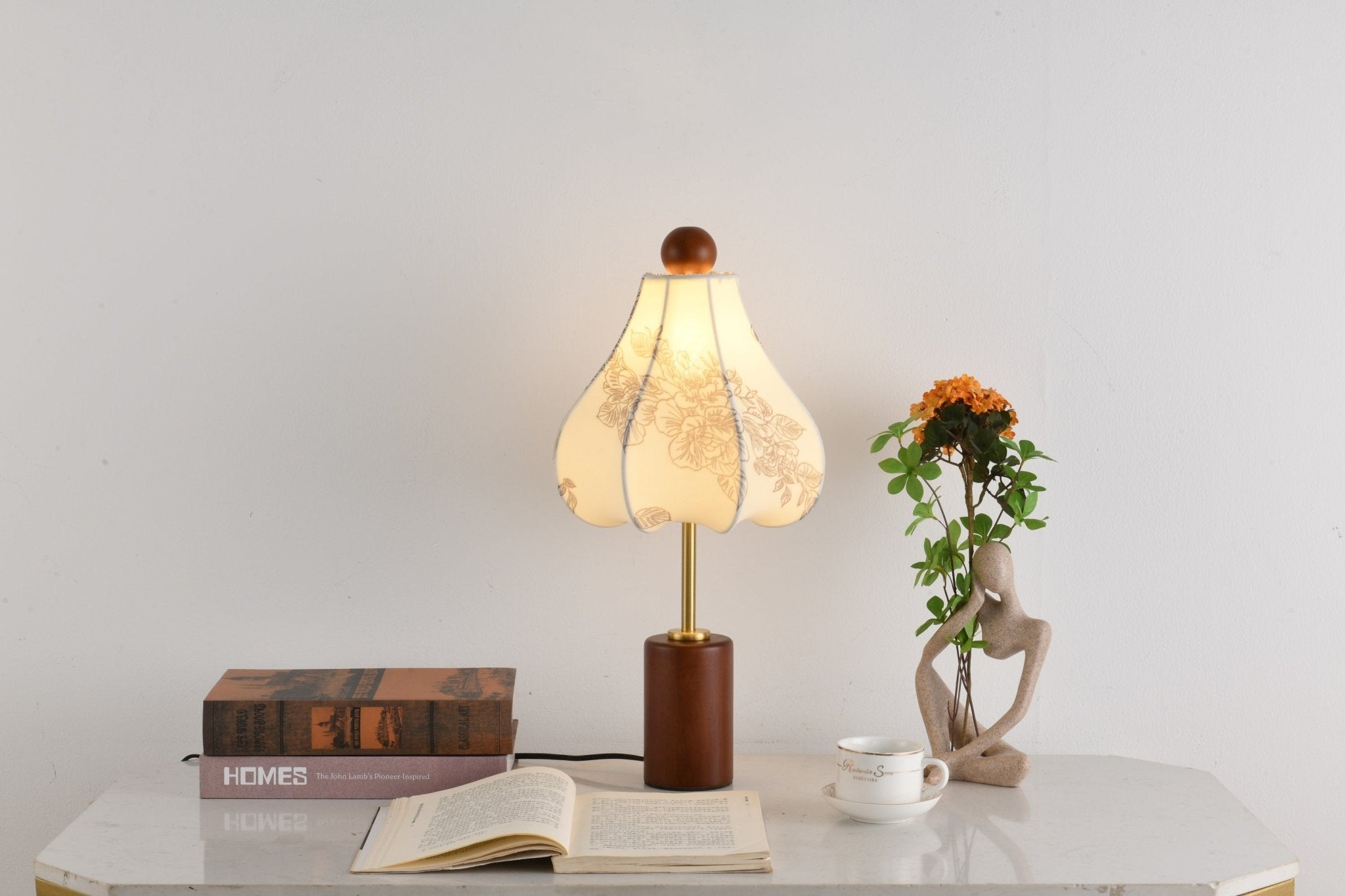 Quinn Vintage Fabric Table Lamp-Neutral Decor