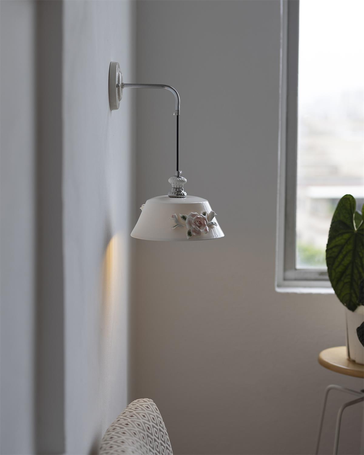 Seren Wall Lamp