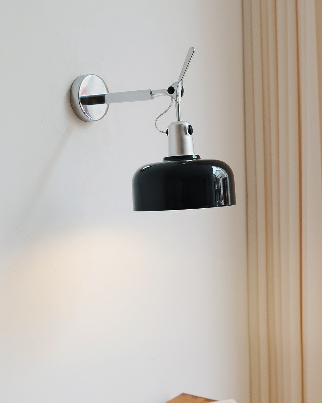 Rocco Wall Light