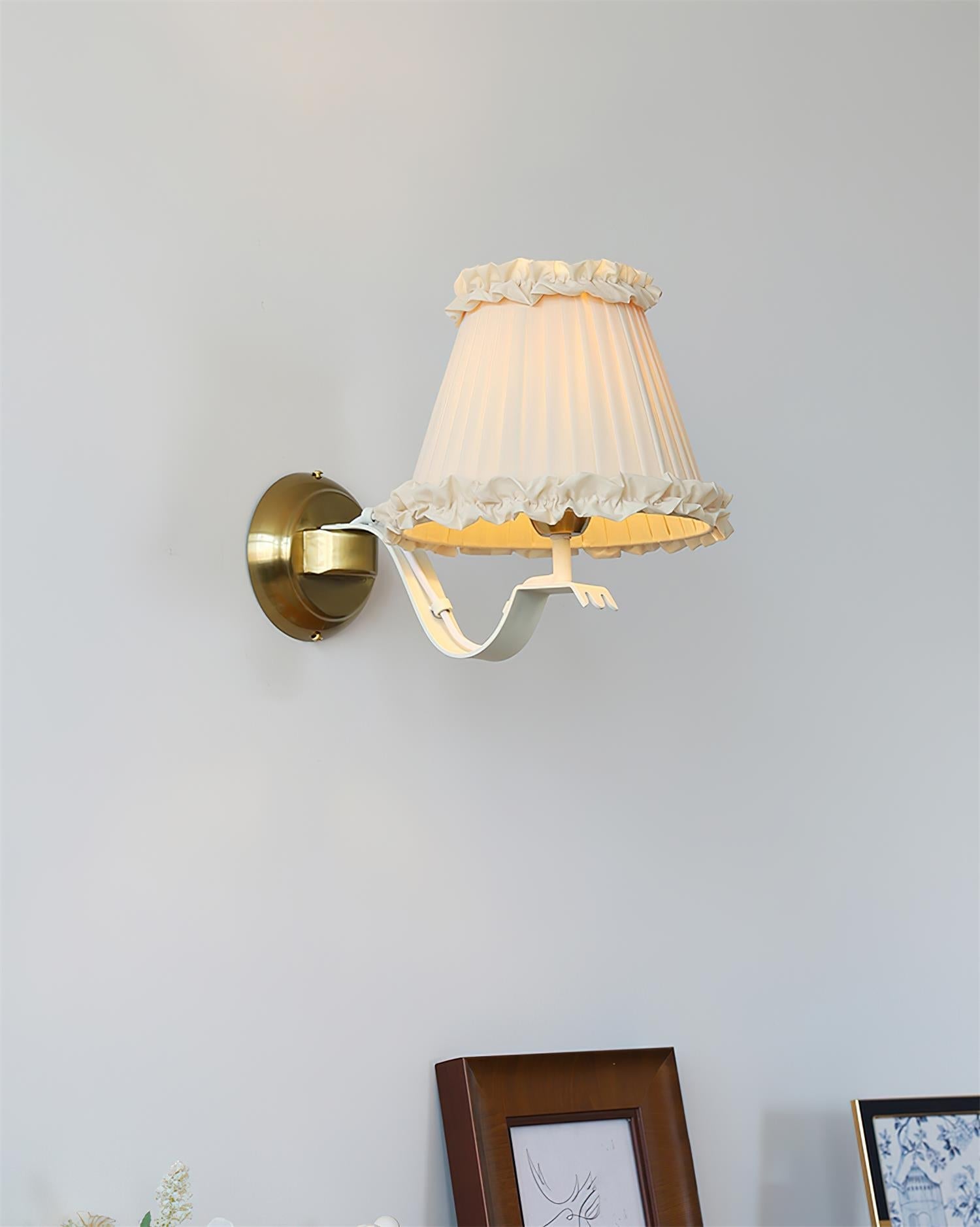 Isabella Wall Lamp