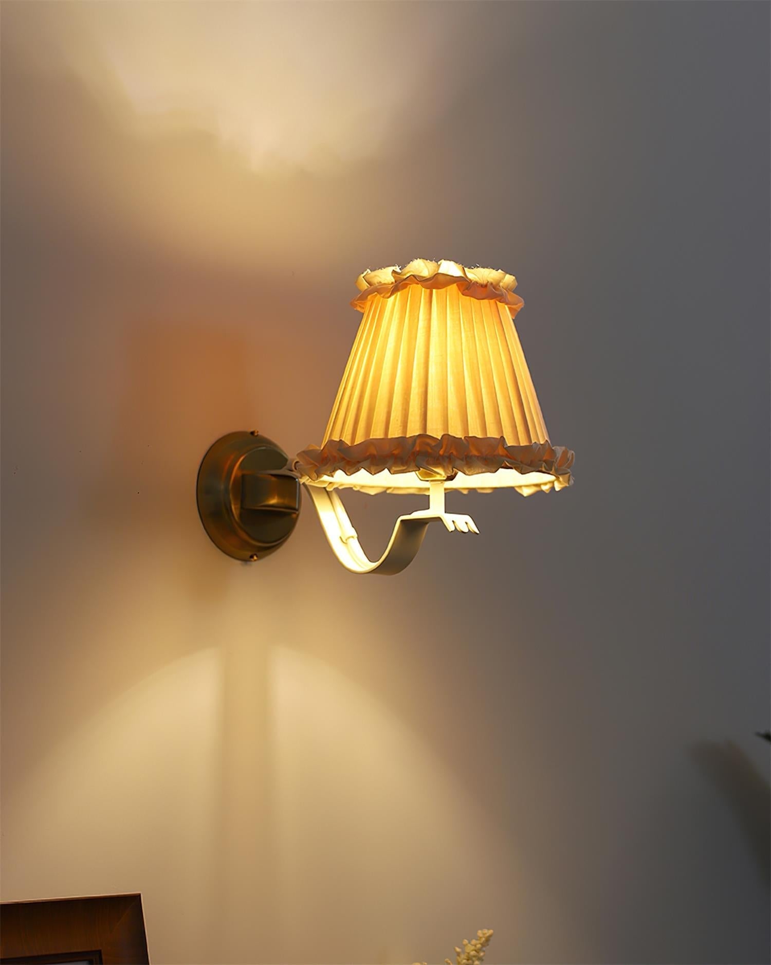 Isabella Wall Lamp