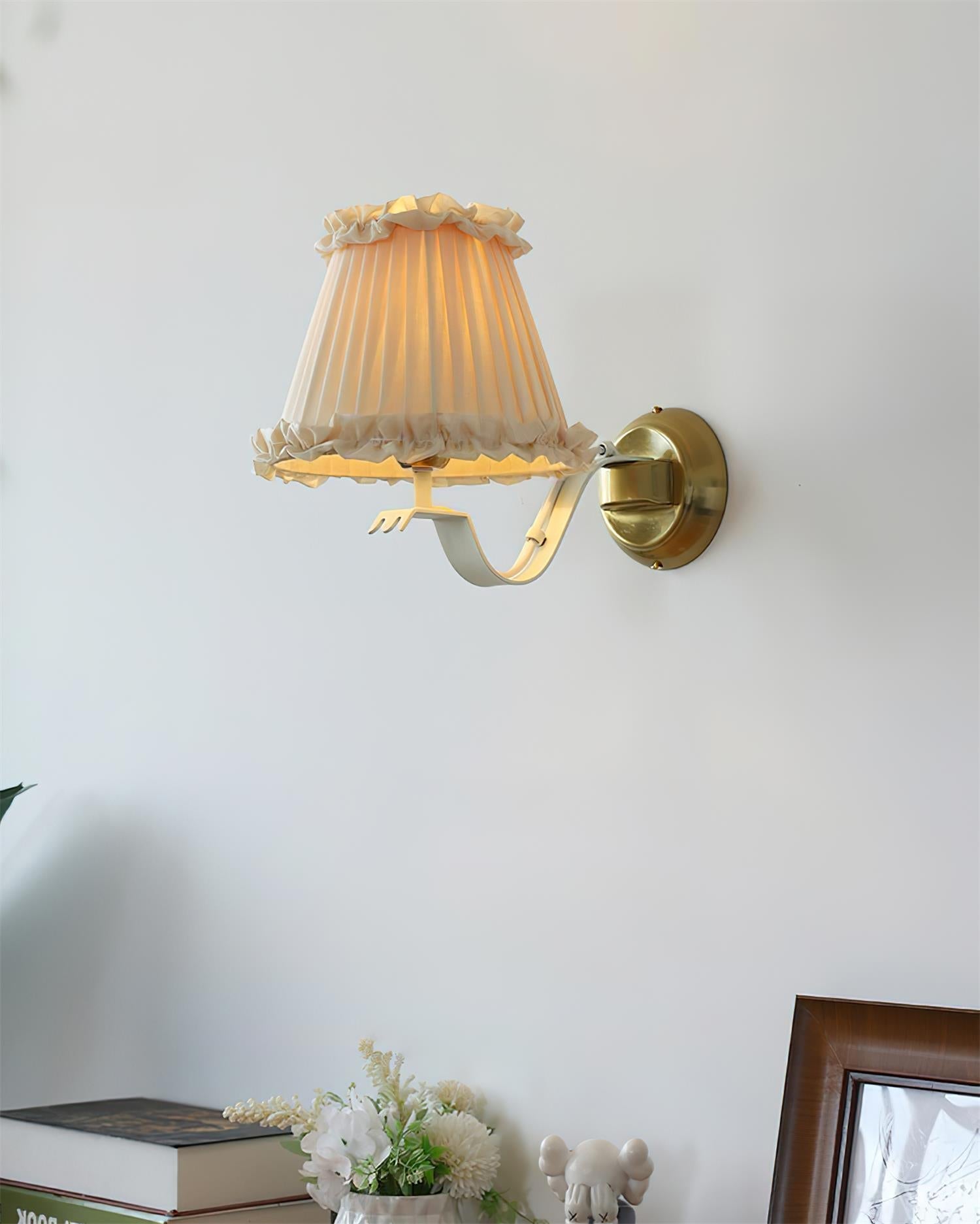 Isabella Wall Lamp