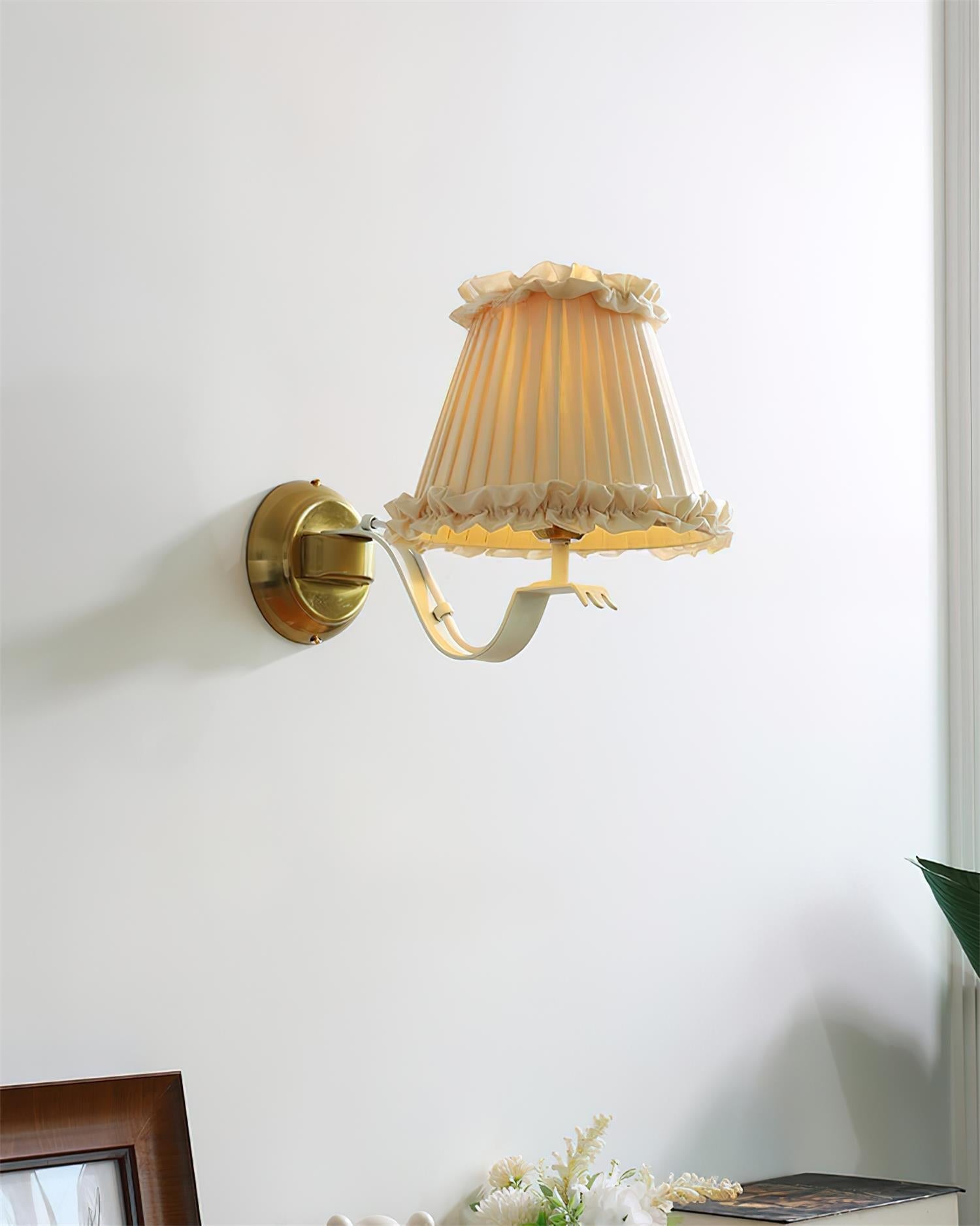 Isabella Wall Lamp