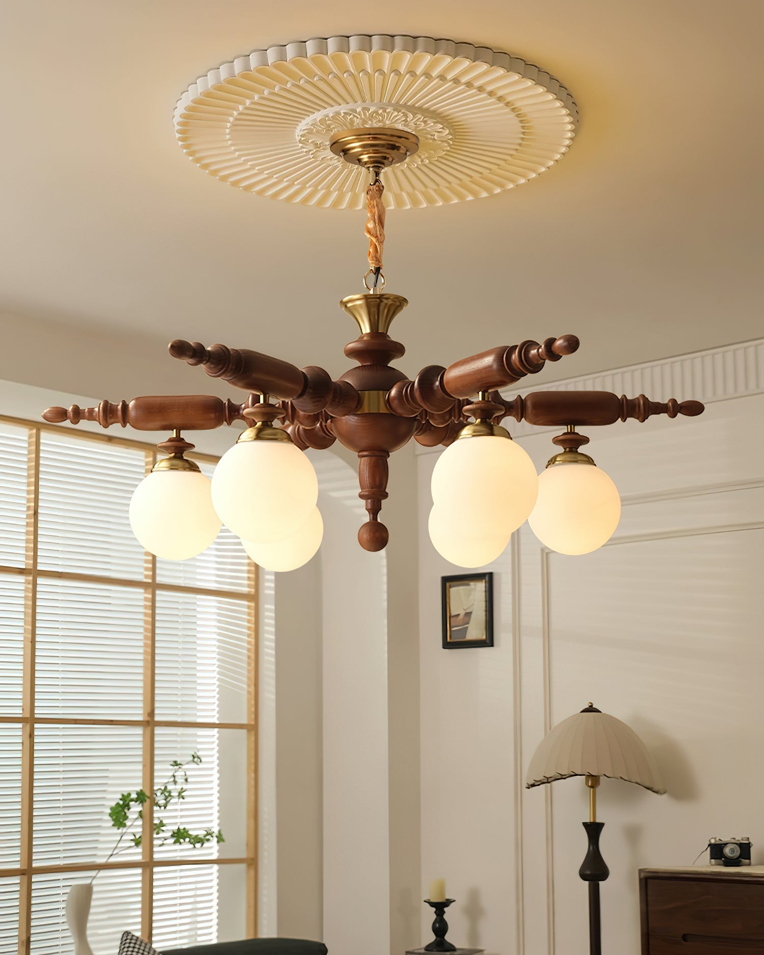 Olvenir Rustic Wood Glass Chandelier-Neutral Decor