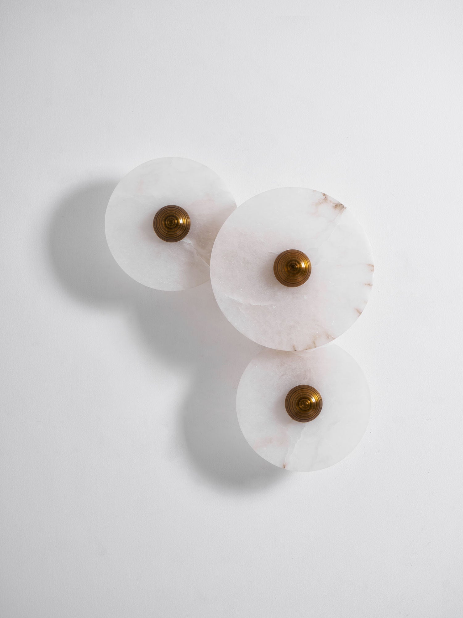 Round Wall Lamp Alabaster Cluster Trio