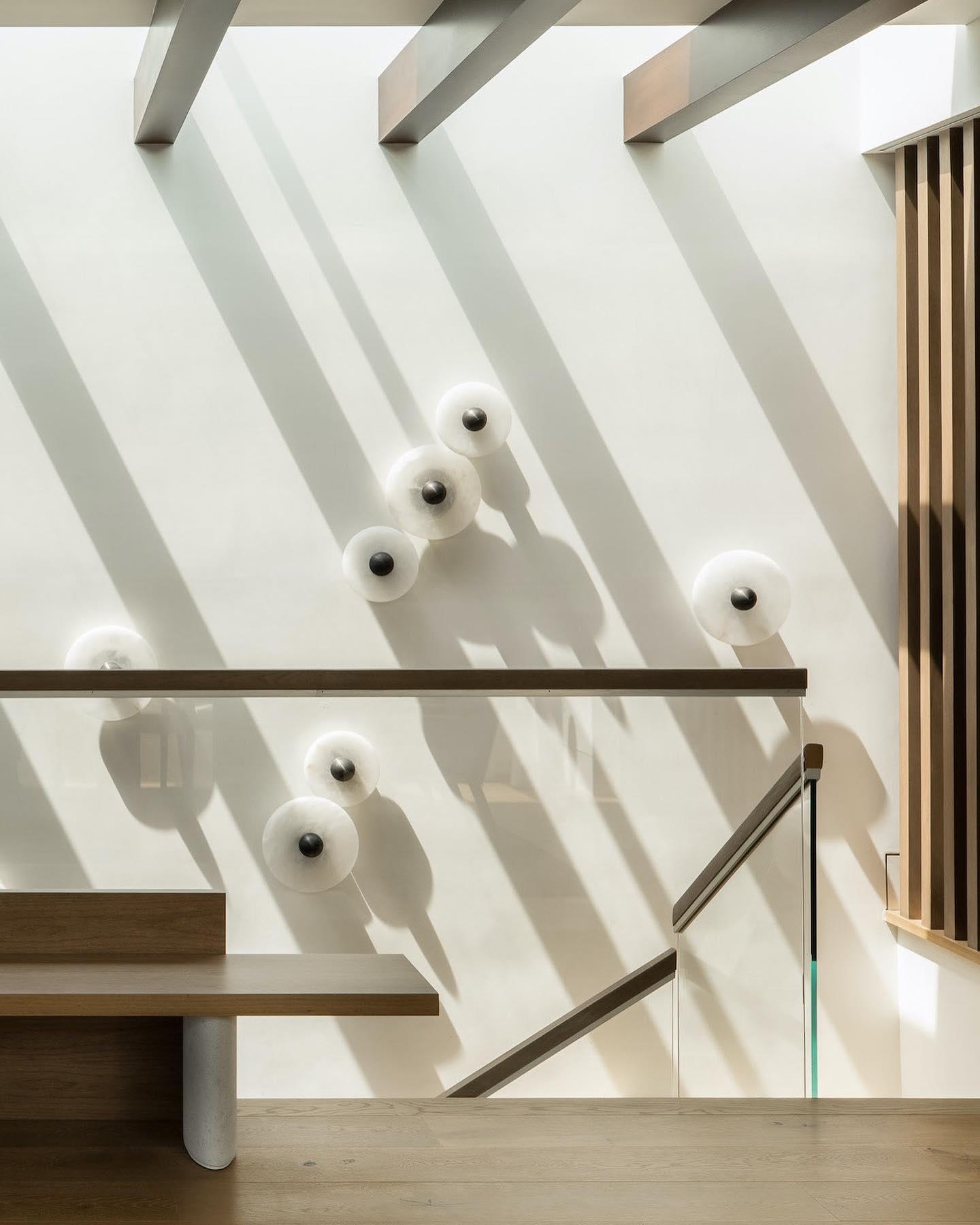 Round Wall Lamp Alabaster Cluster Trio