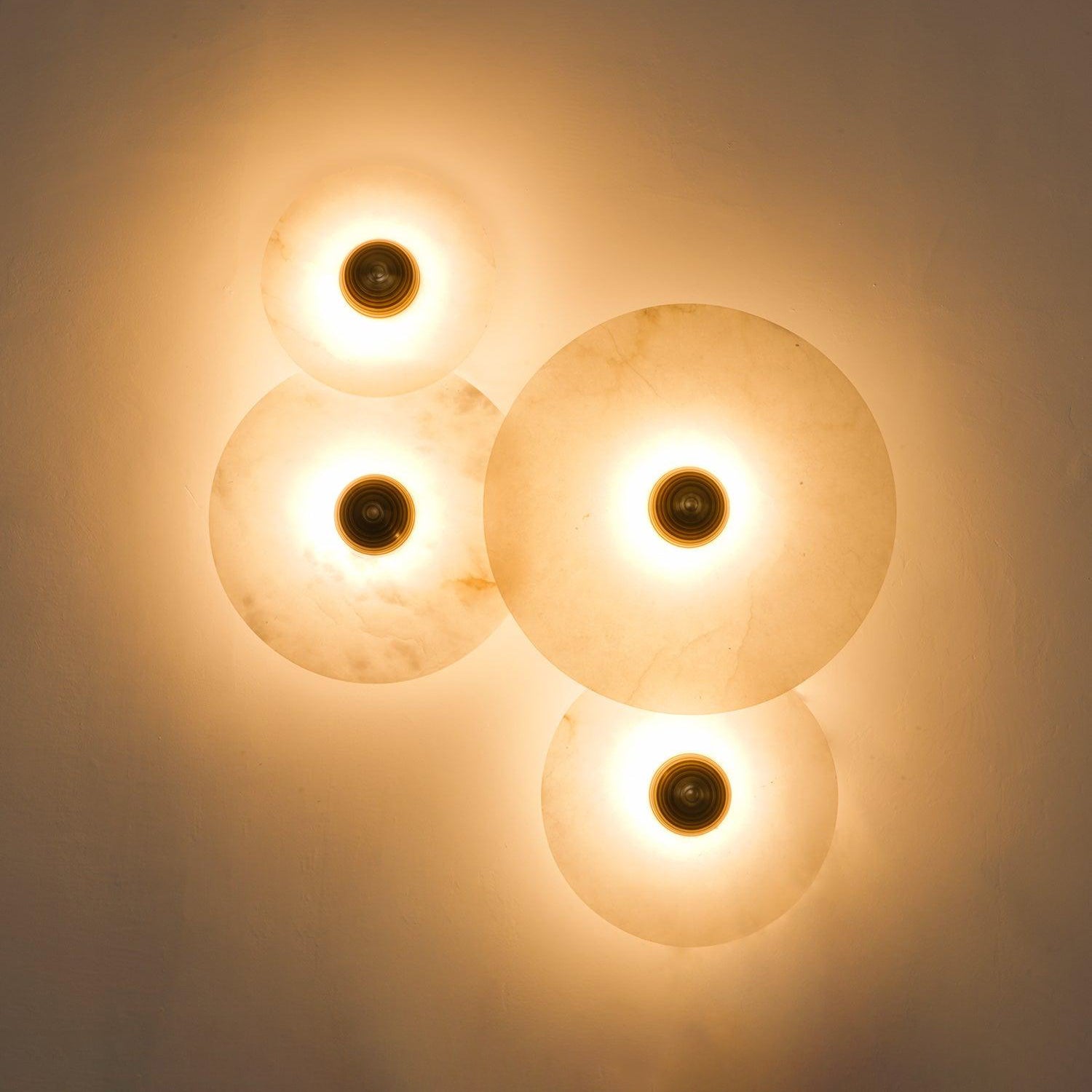 Apollo Round Alabaster Wall Lamp-Neutral Decor