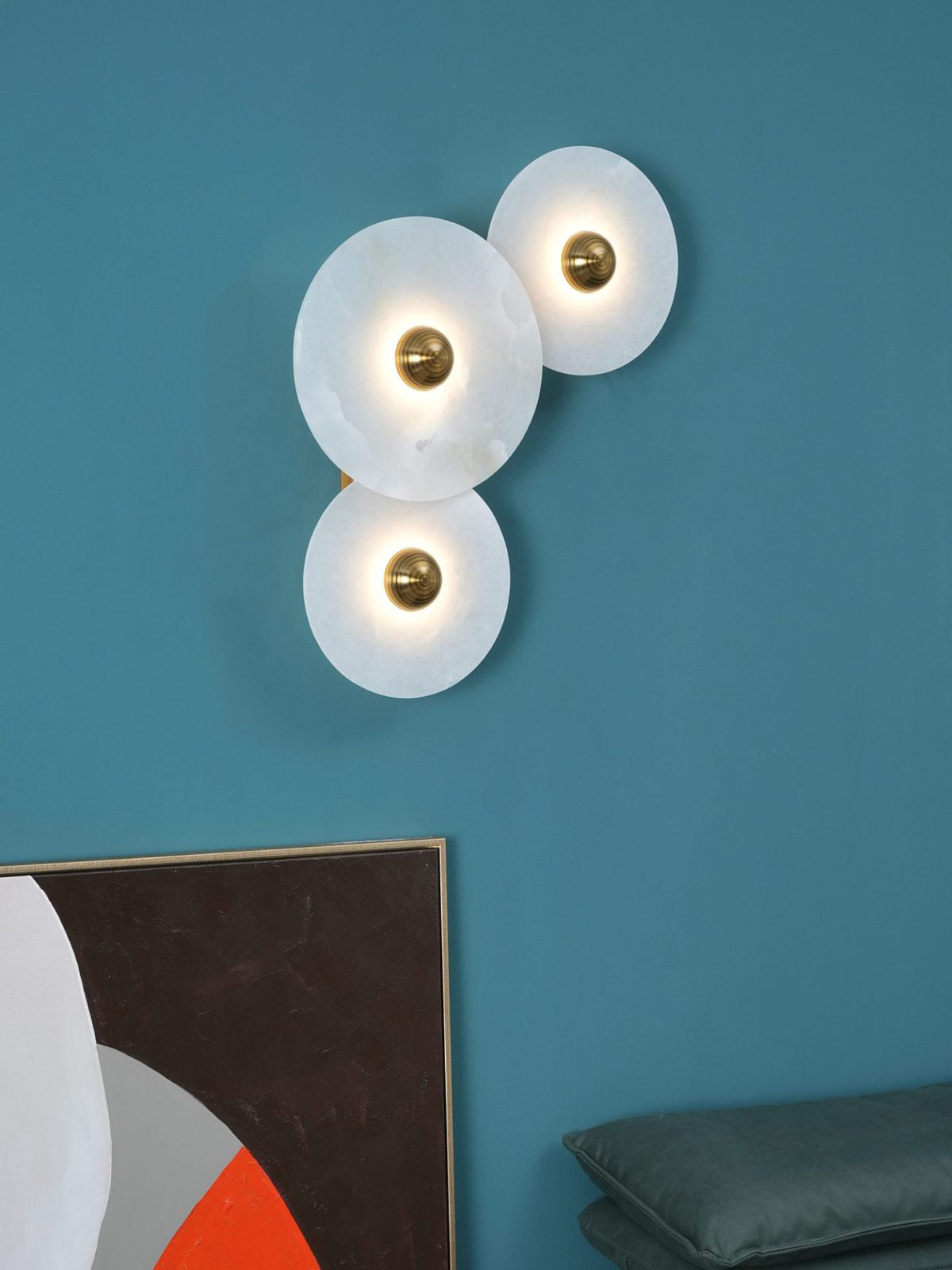 Apollo Round Alabaster Wall Lamp-Neutral Decor