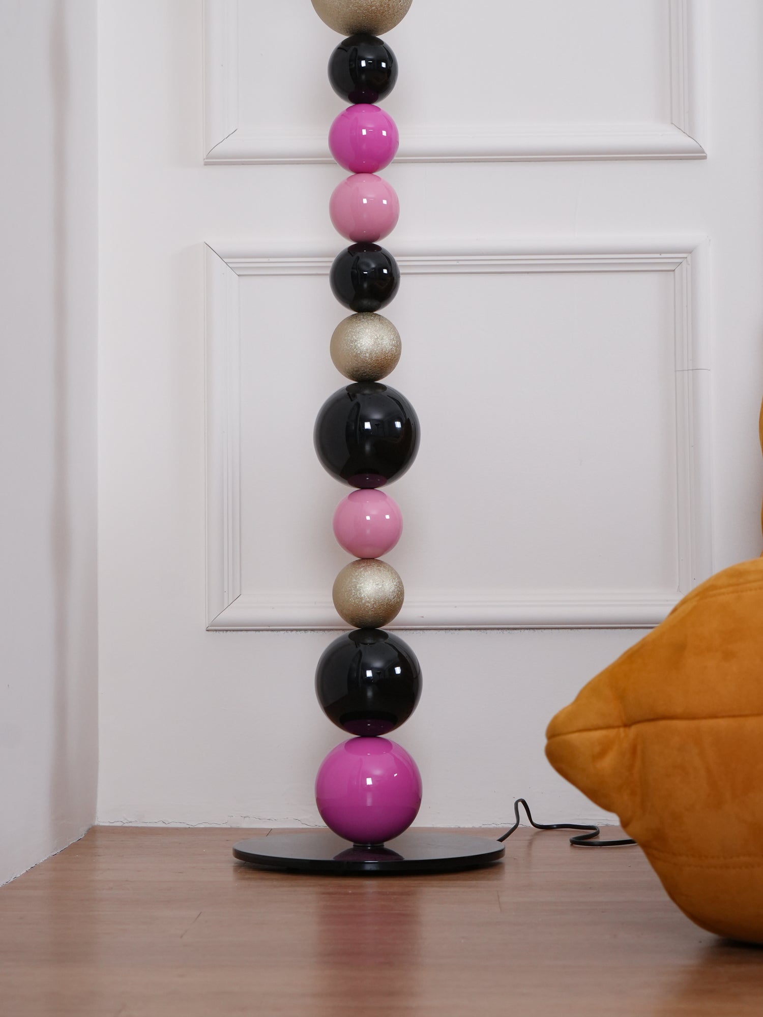 Kaleido Round Balls Stacking Floor Lamp-Neutral Decor