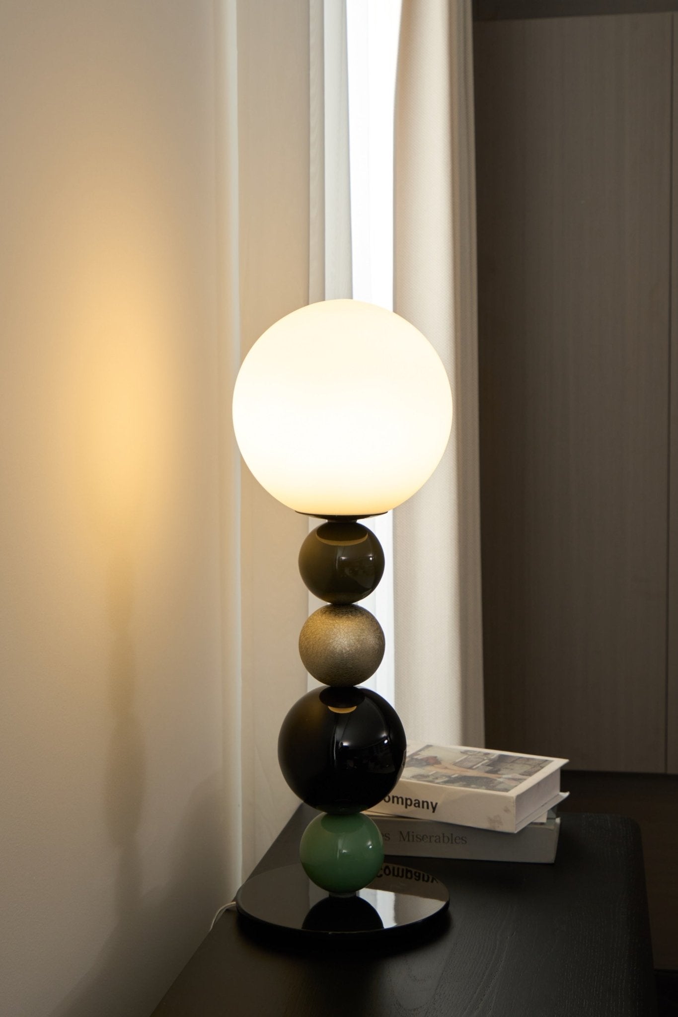 Orbital Balls Stacking Table Lamp-Neutral Decor