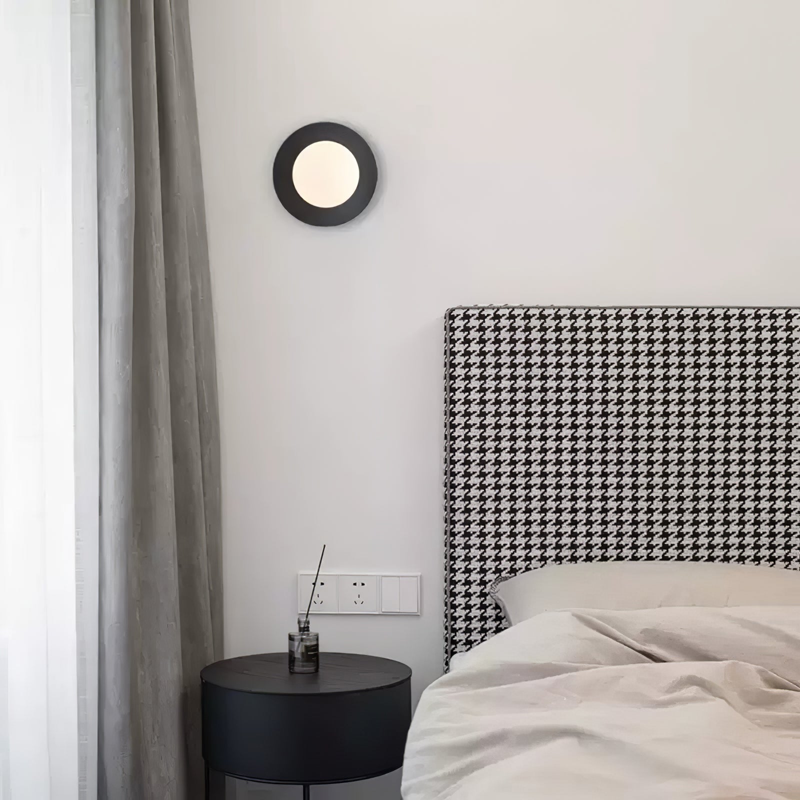 Elem Modern Minimalist Round Art Brass Glass Wall Lamp-Neutral Decor