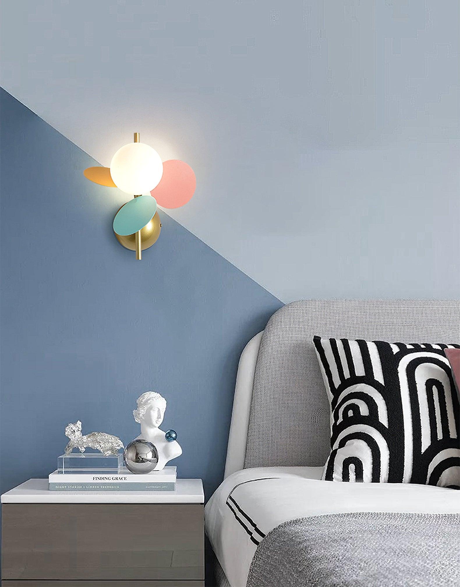 Culoren Round Nordic Art Glass Wall Lamp-Neutral Decor