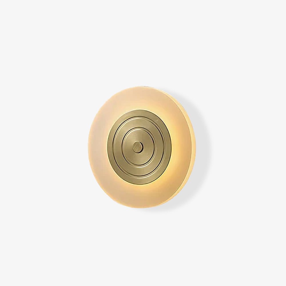 Hylen Round Moon Elegance Brass Wall Lamp-Neutral Decor