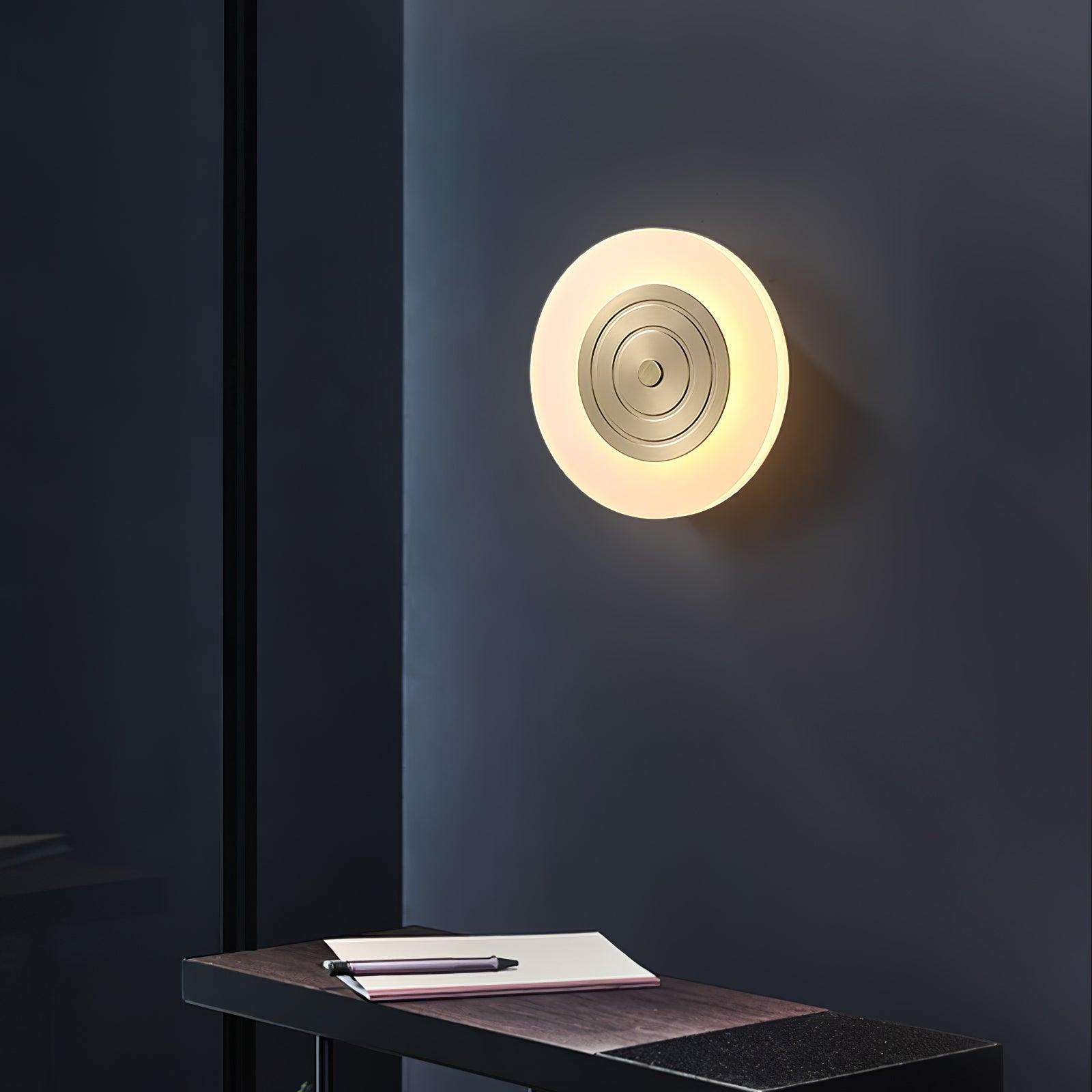 Hylen Round Moon Elegance Brass Wall Lamp-Neutral Decor
