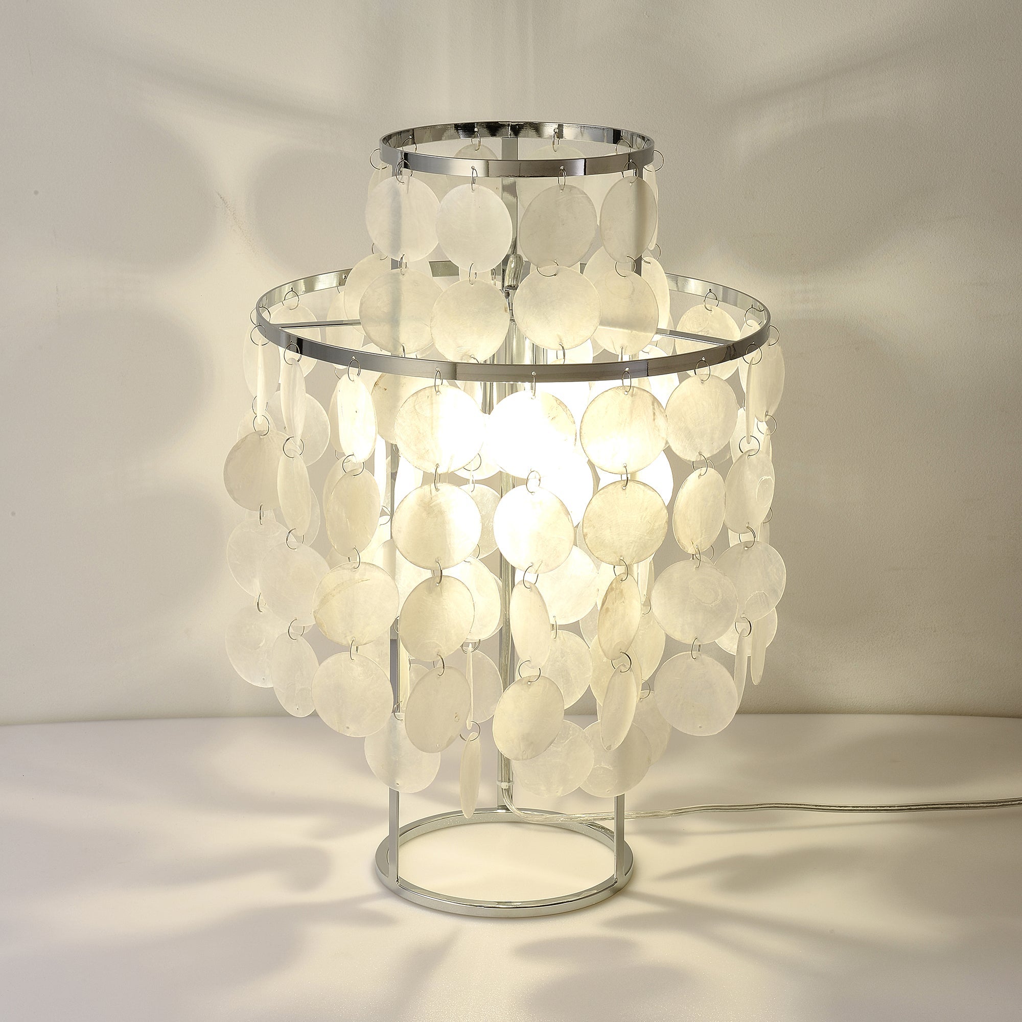 Dius Luxury Table Lamp-Neutral Decor