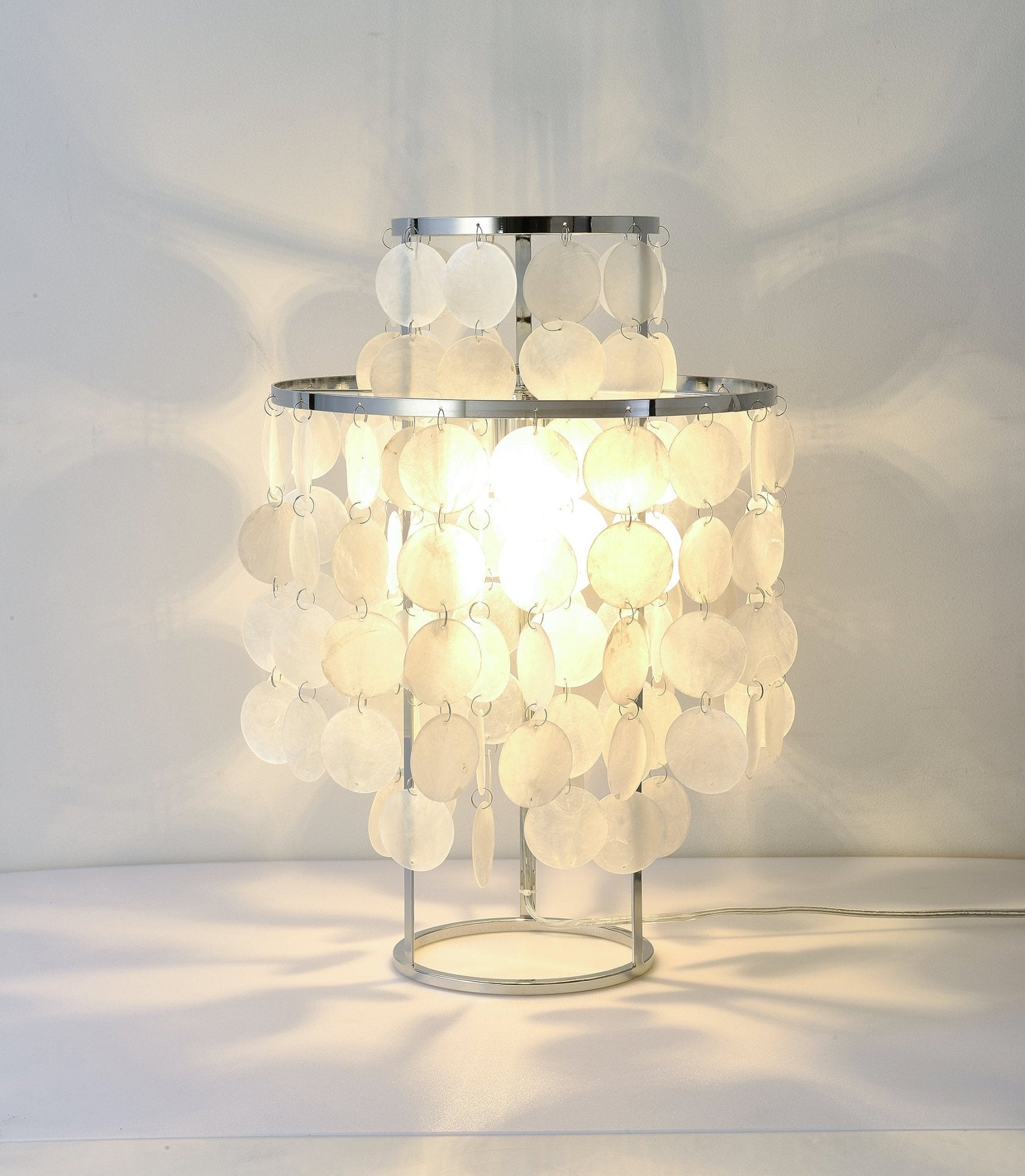 Dius Luxury Table Lamp-Neutral Decor