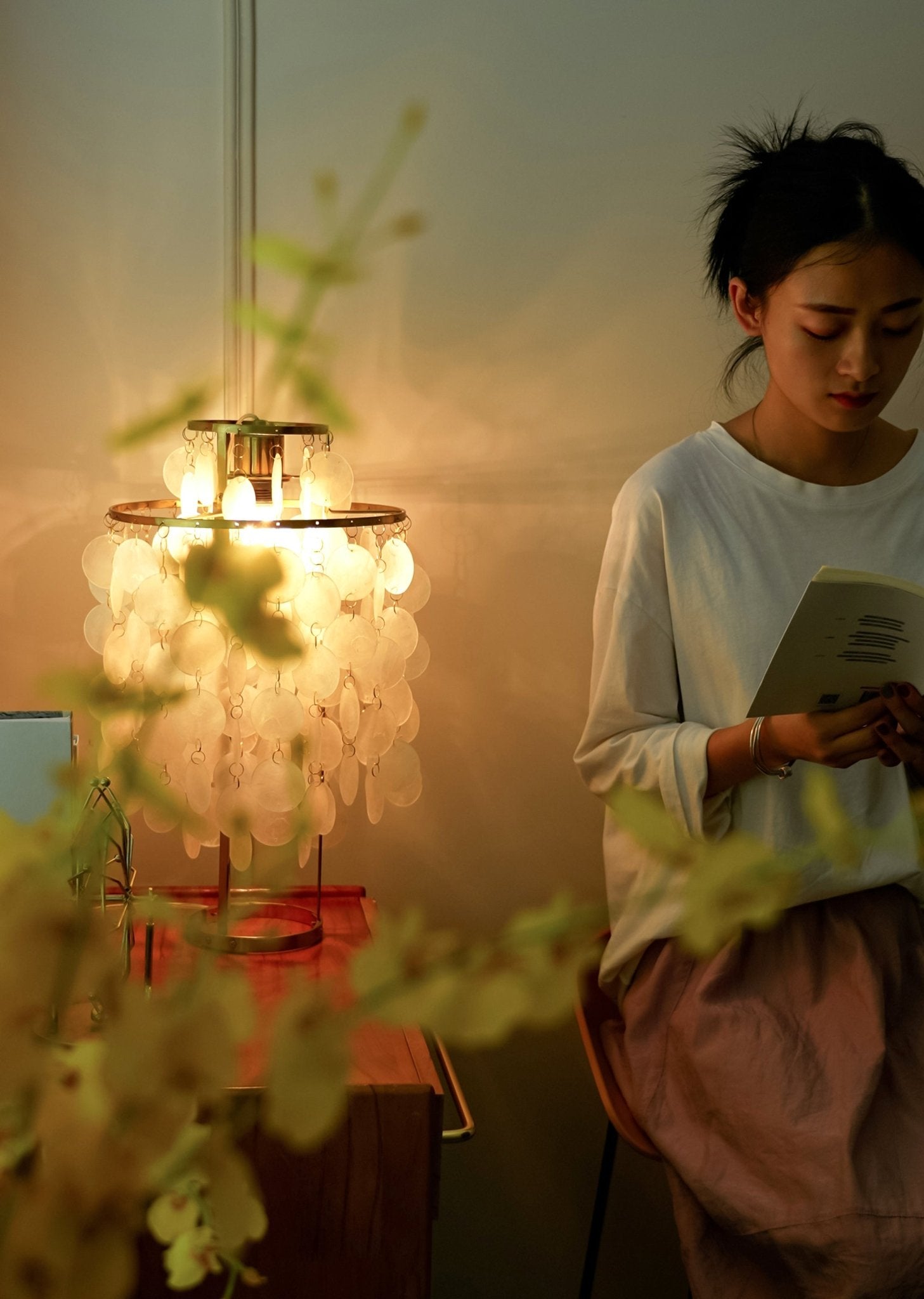 Dius Luxury Table Lamp-Neutral Decor