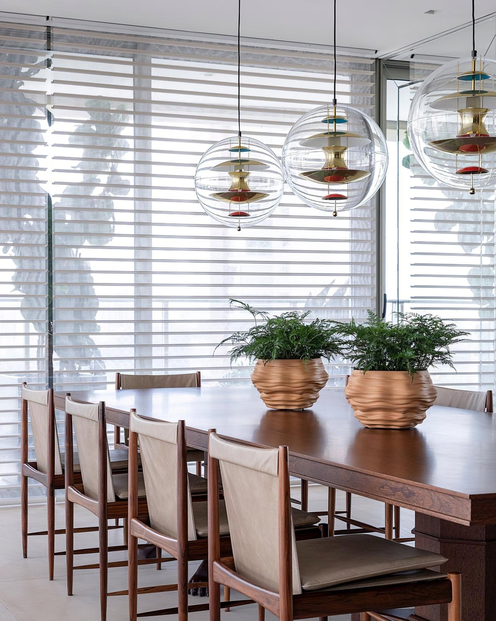 Gyan Futuristic Pendant Lamp-Neutral Decor