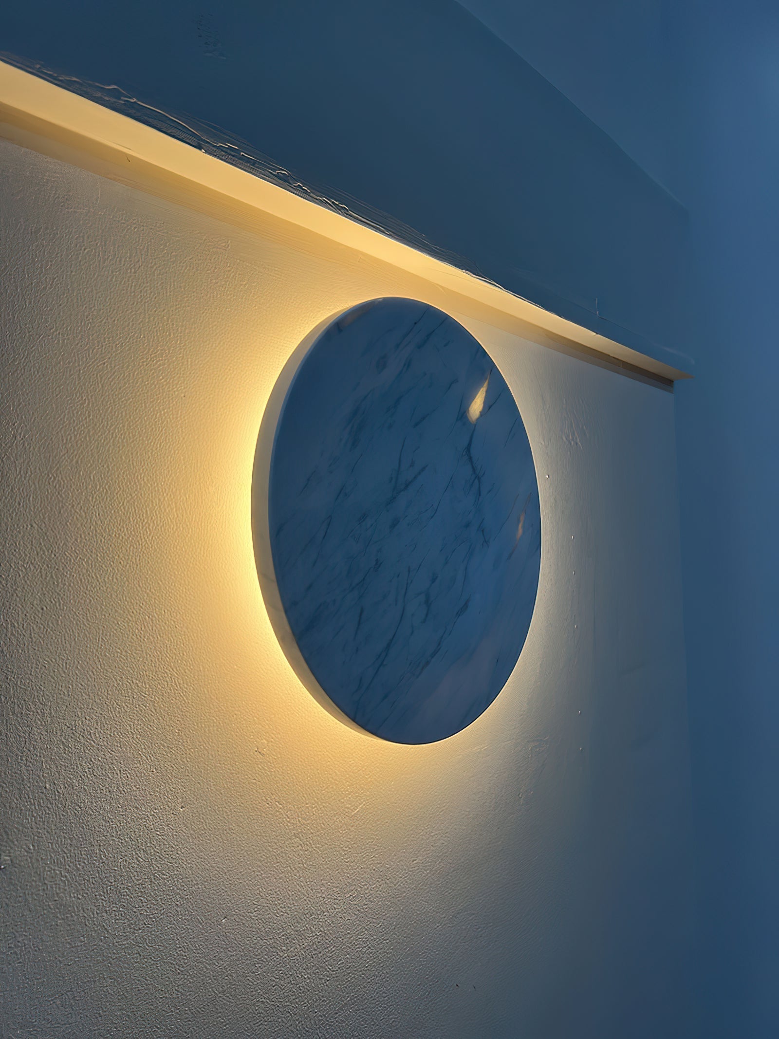 Vasilora Wall Lamp