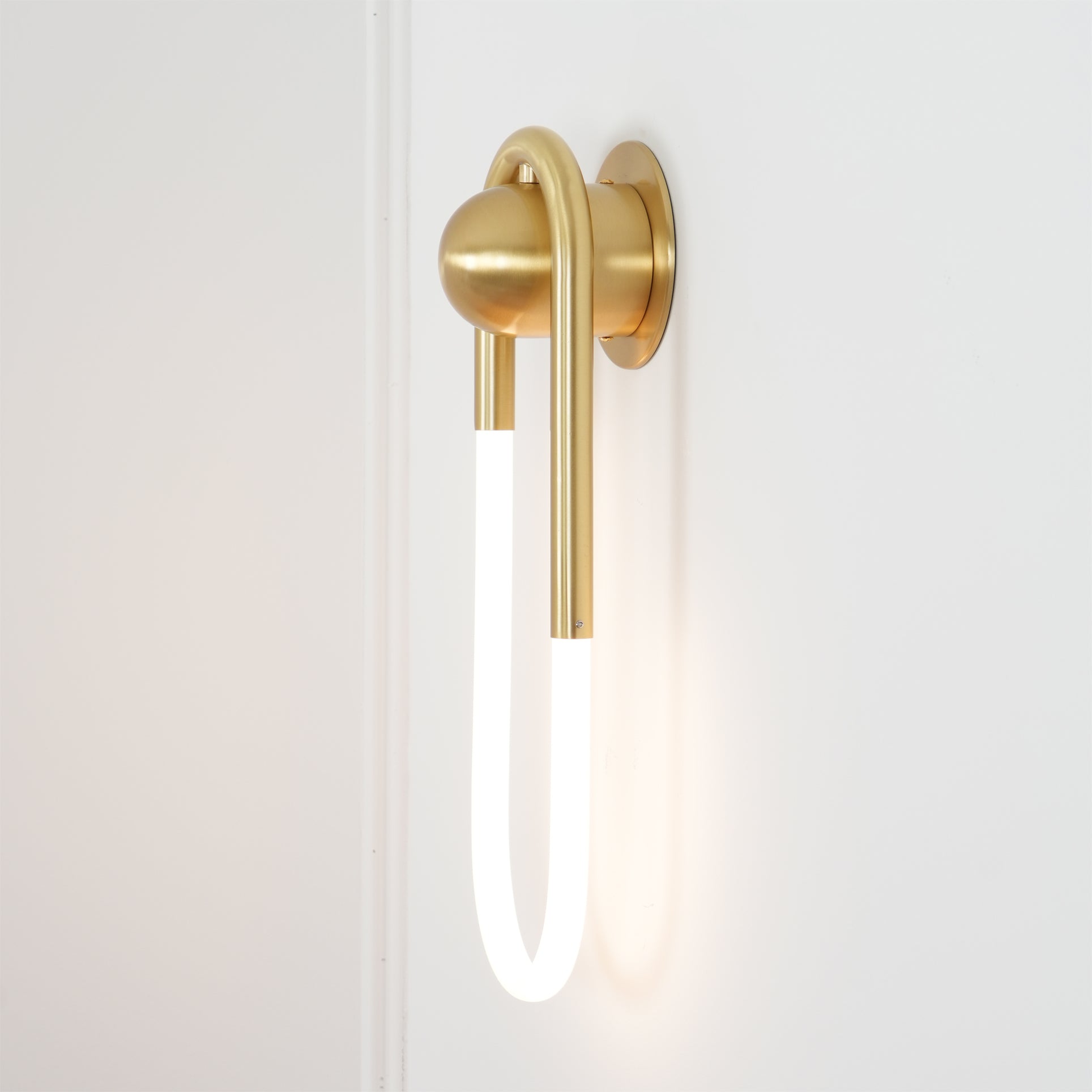 Top-down view of the black wall lamp.