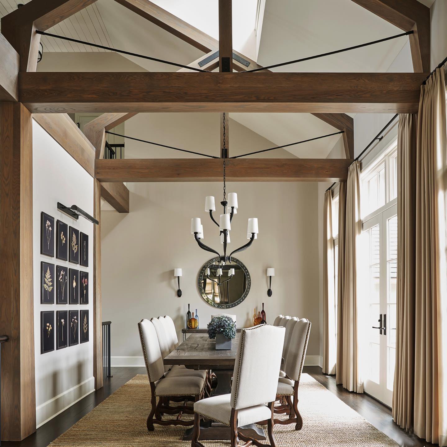 Olnoran Chandelier