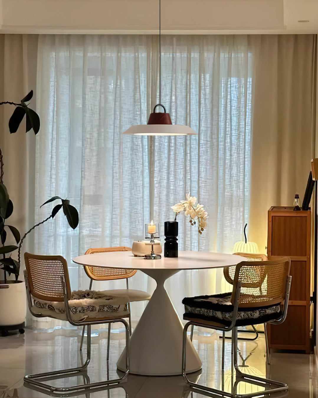 Sloane Modern Pendant Light-Neutral Decor
