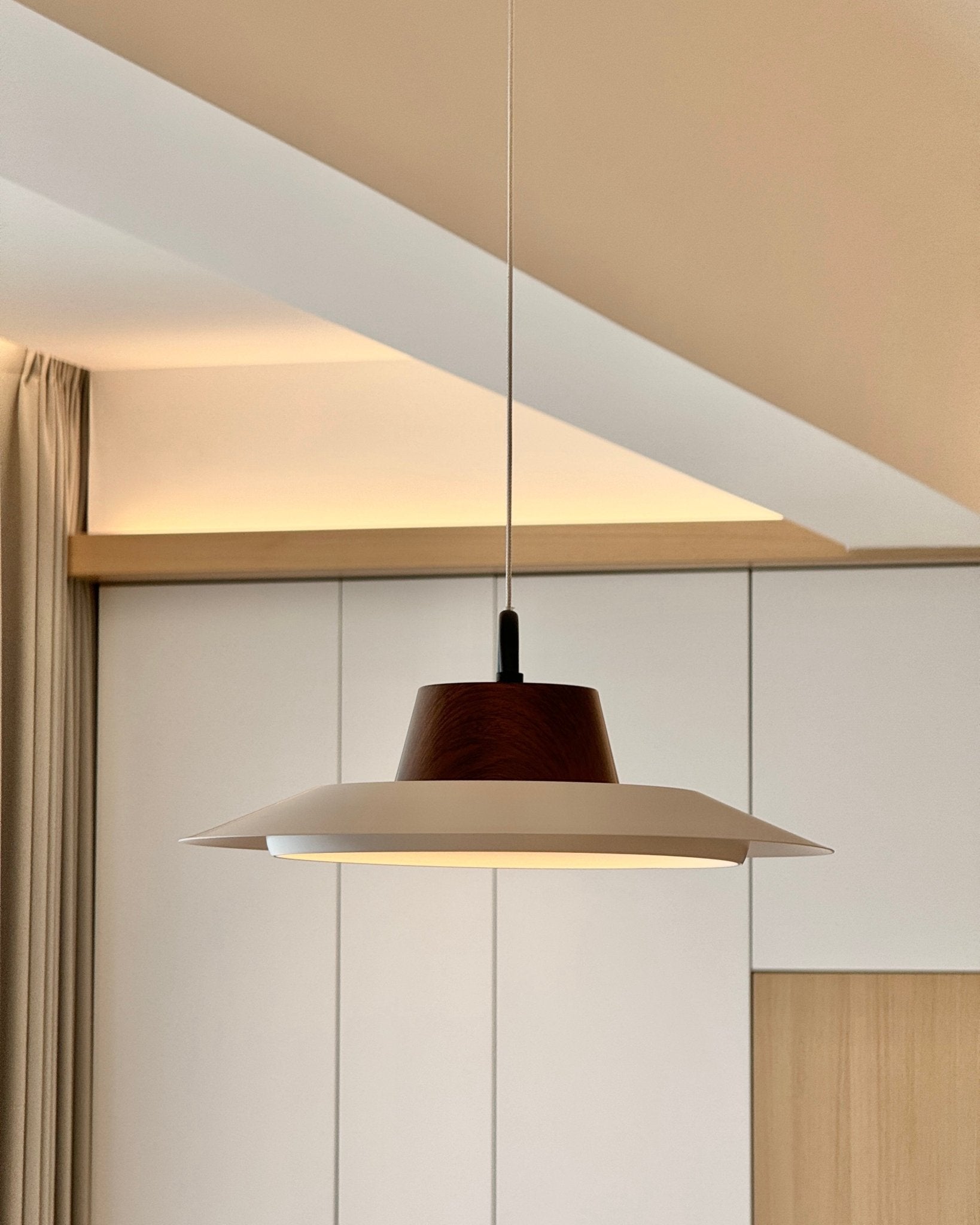 Sloane Modern Pendant Light-Neutral Decor
