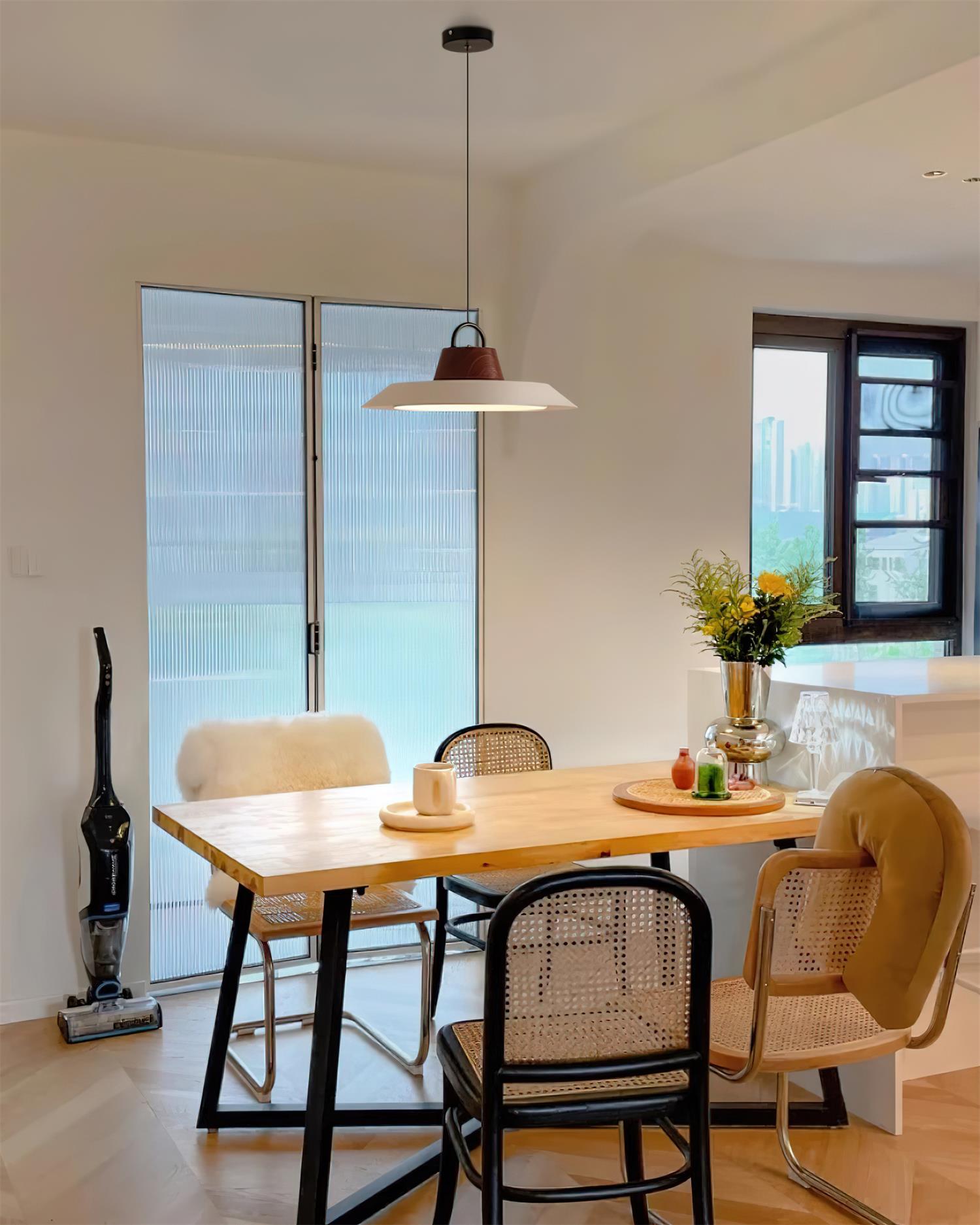 Sloane Modern Pendant Light-Neutral Decor