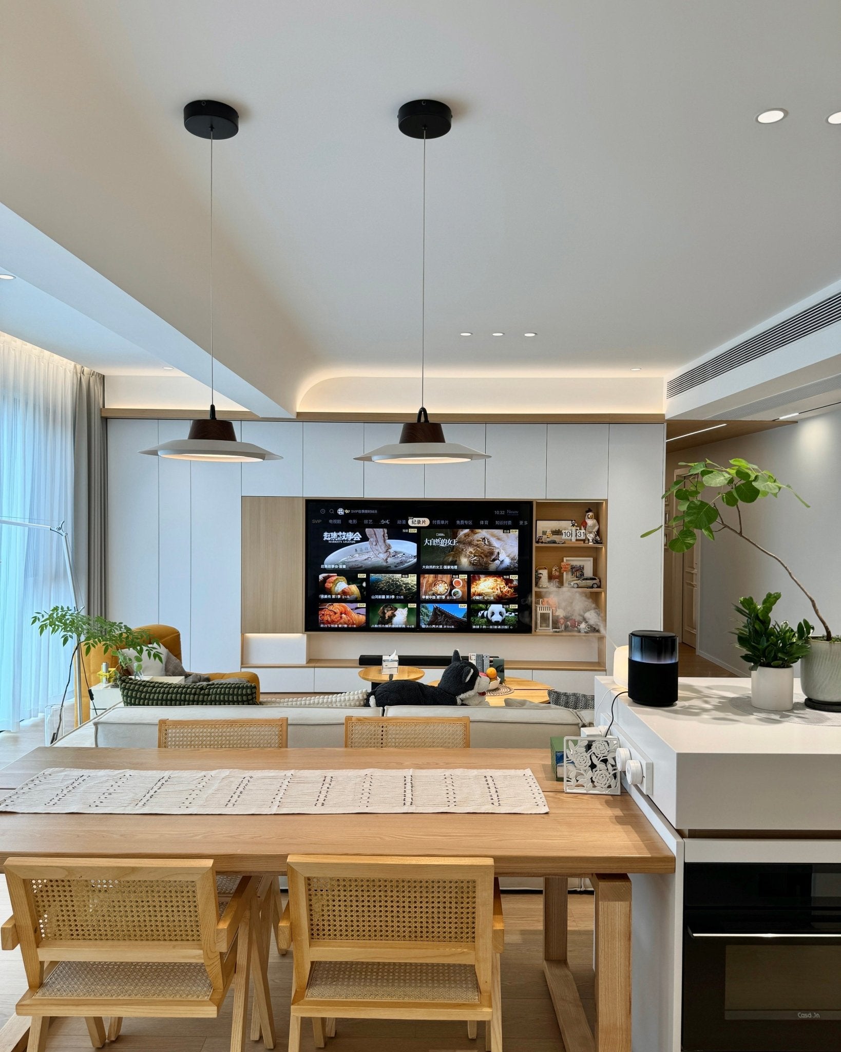 Sloane Modern Pendant Light-Neutral Decor