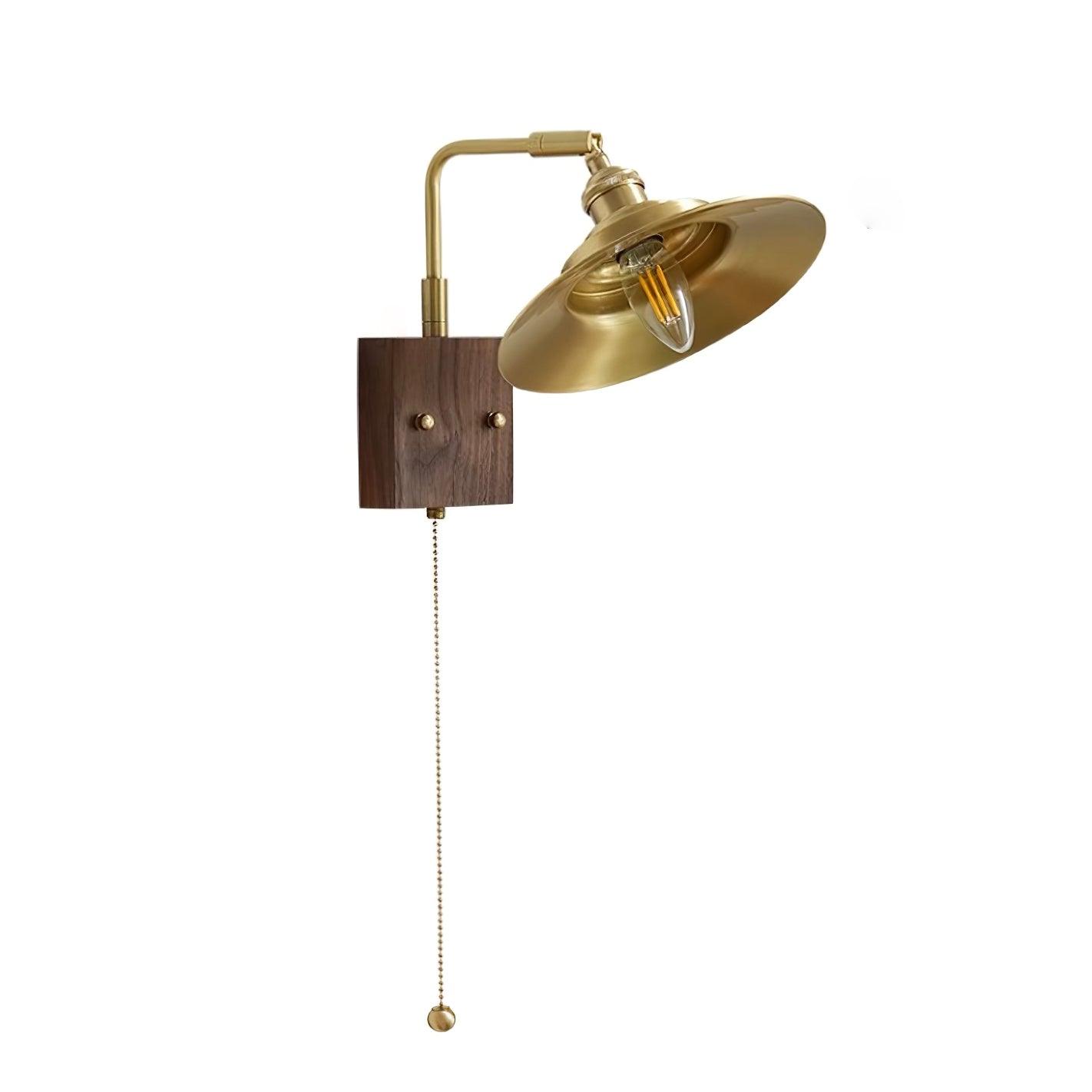 Synia Wall Lamp