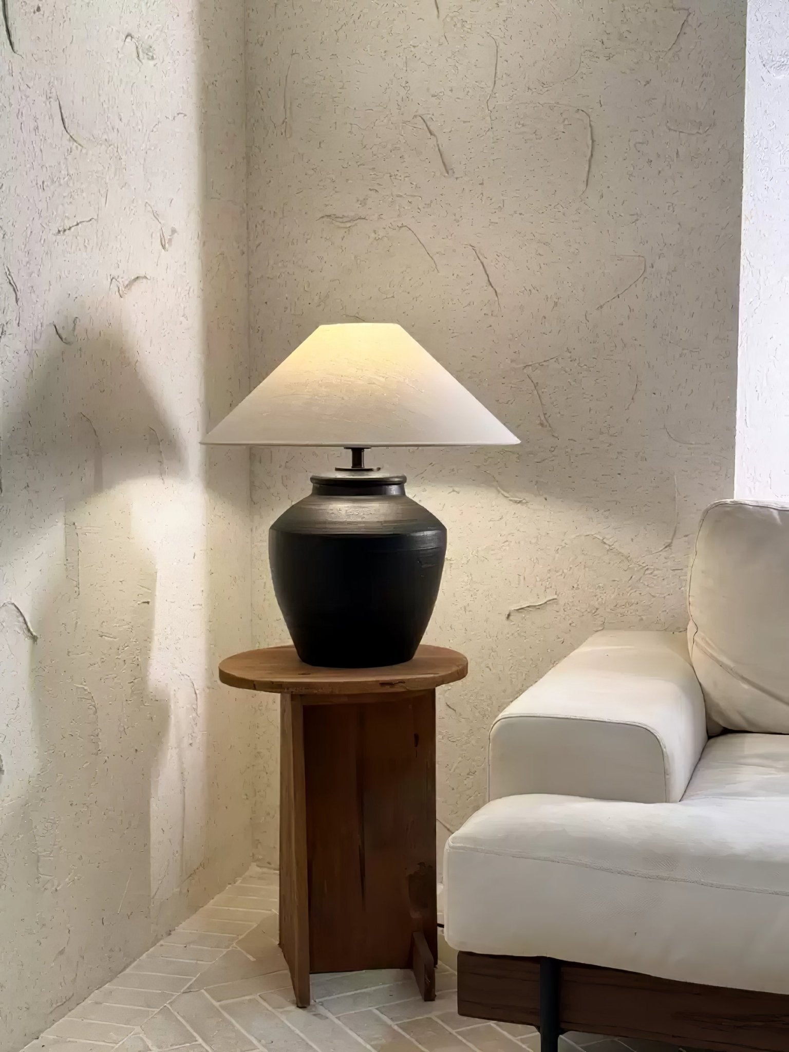 Silas Modern Ceramics Table Lamp-Neutral Decor
