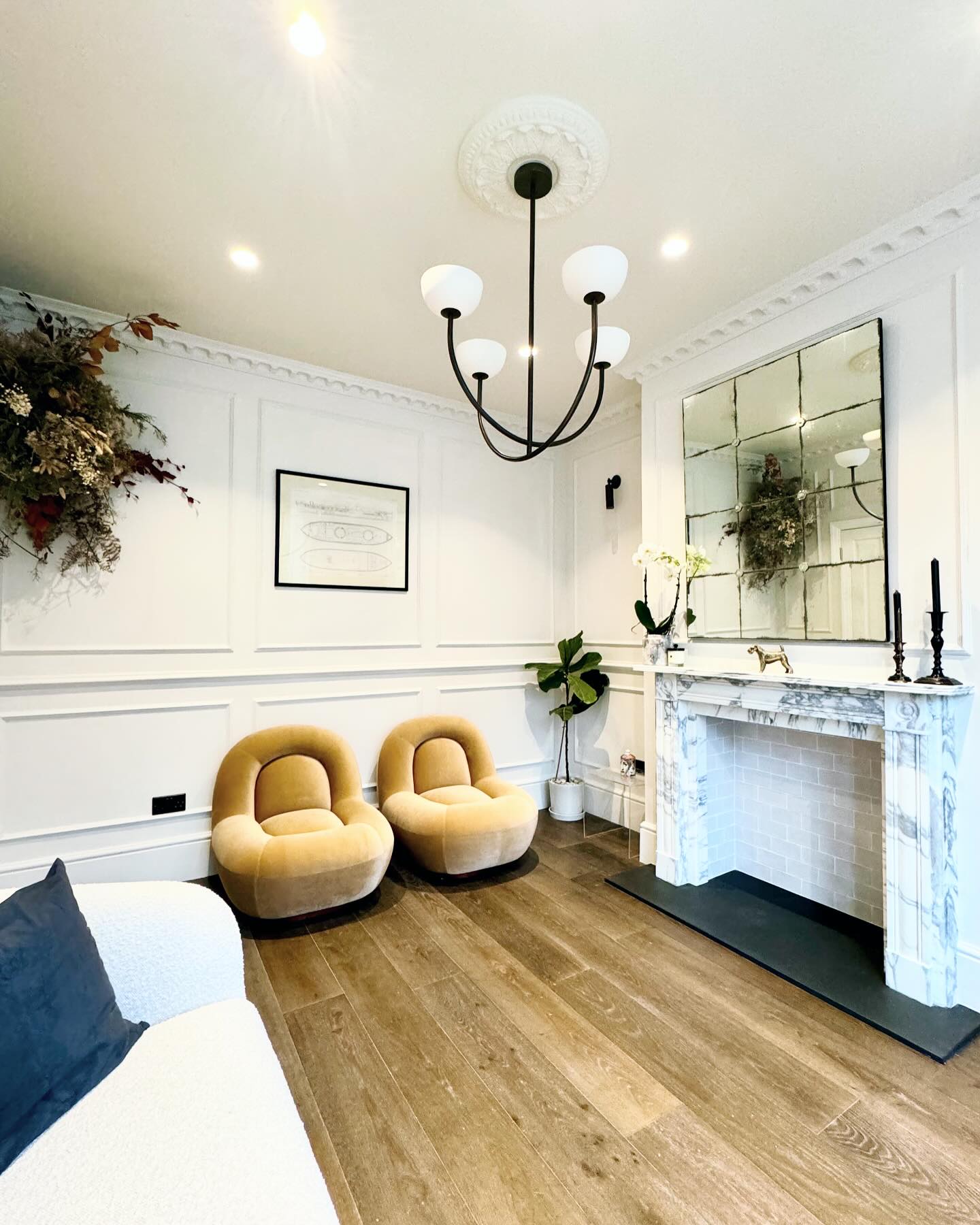 Sytala Chandelier