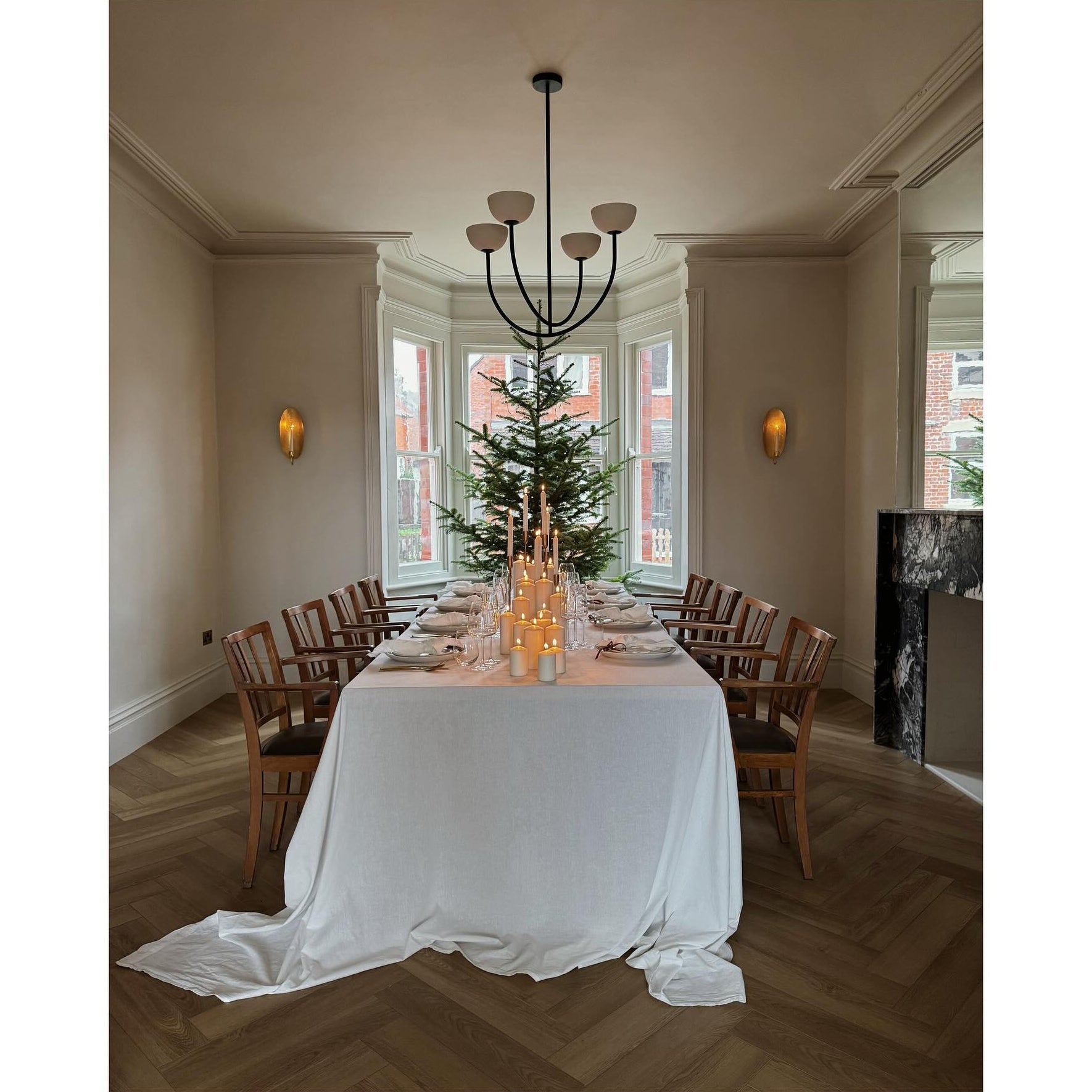 Sytala Chandelier