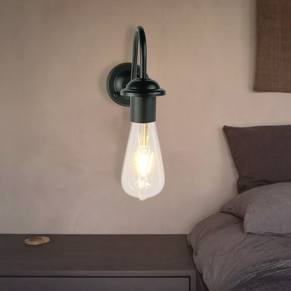 Silva Simple Retro Wrought Iron Wall Lamp for Garden - Neutral Decor