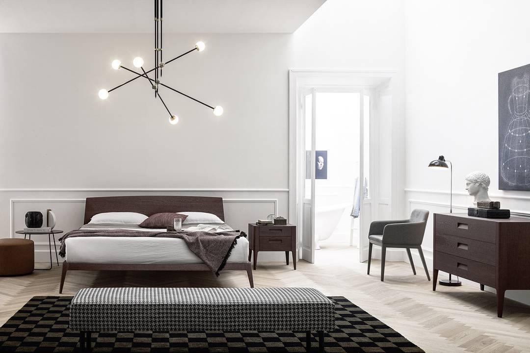 Lustra Chandelier SI Brass Glass Globe-Neutral Decor