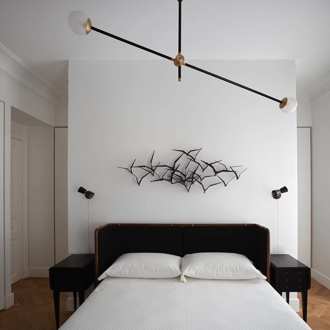 Lustra Chandelier SI Brass Glass Globe-Neutral Decor