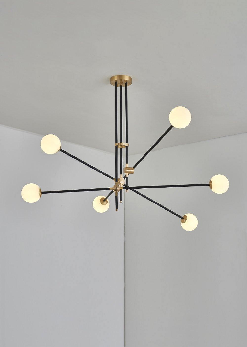 Lustra Chandelier SI Brass Glass Globe-Neutral Decor