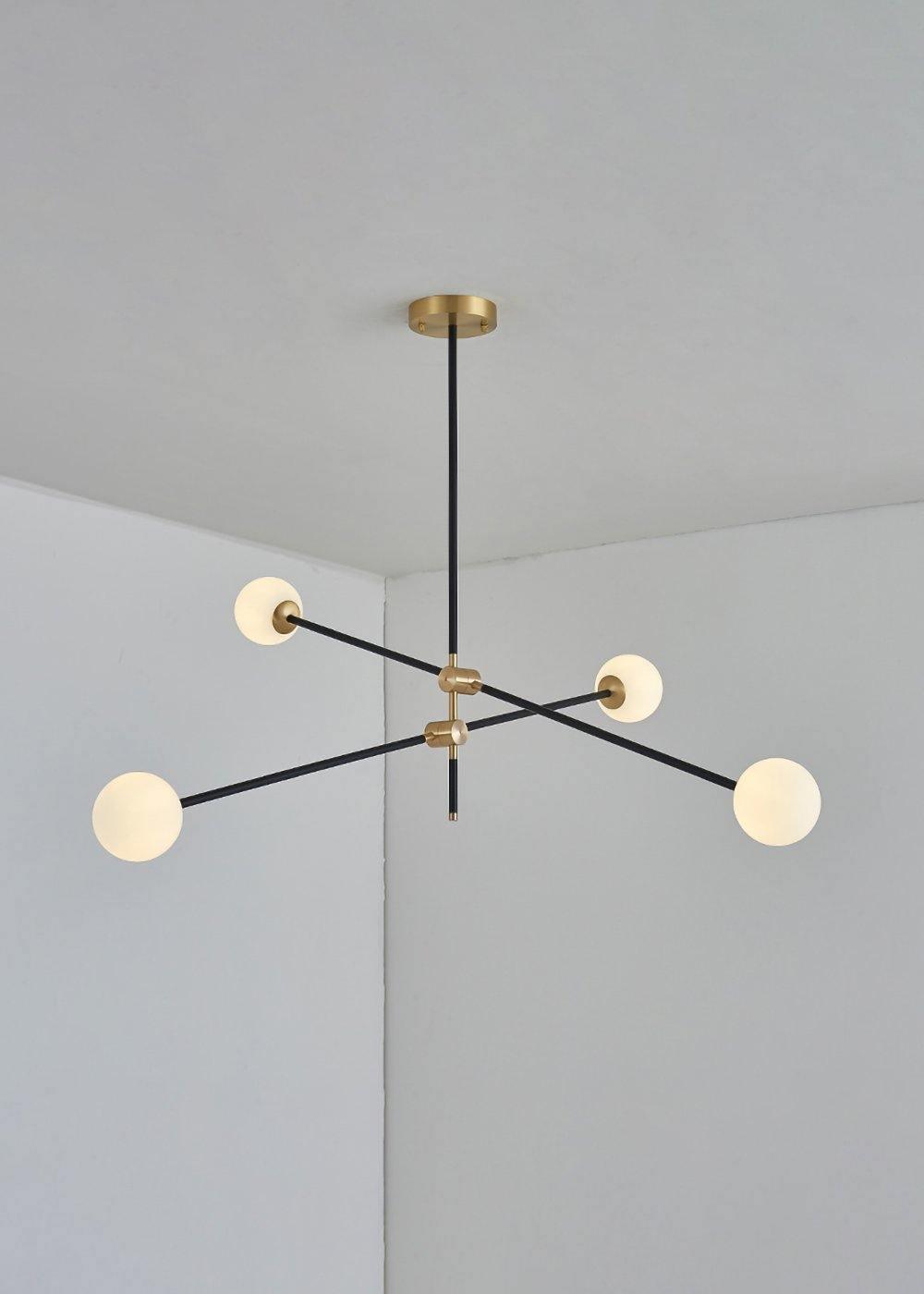 Lustra Chandelier SI Brass Glass Globe-Neutral Decor