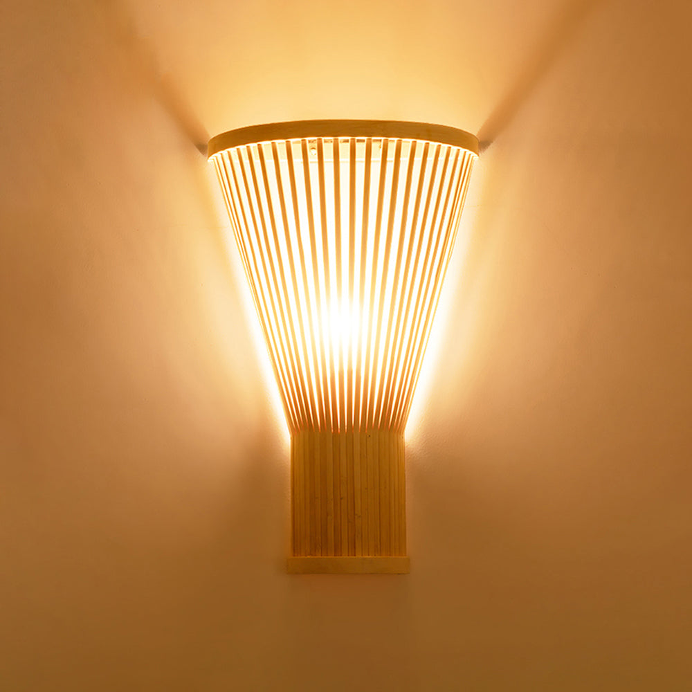 Muto Led Wall Mounted Bedside Lamp, Rattan/Acrylic, Bedroom - Neutral Decor