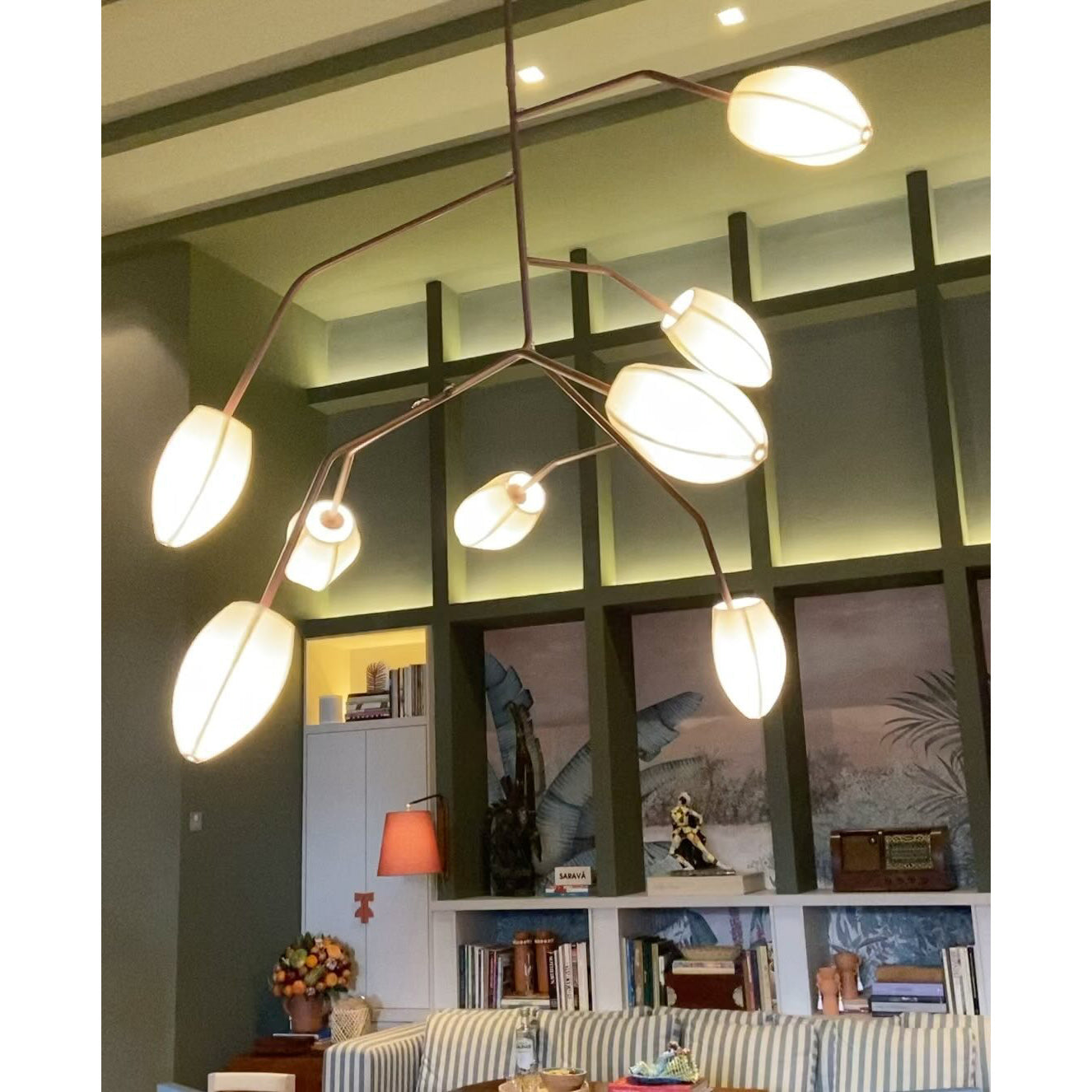 Evvinora Chandelier