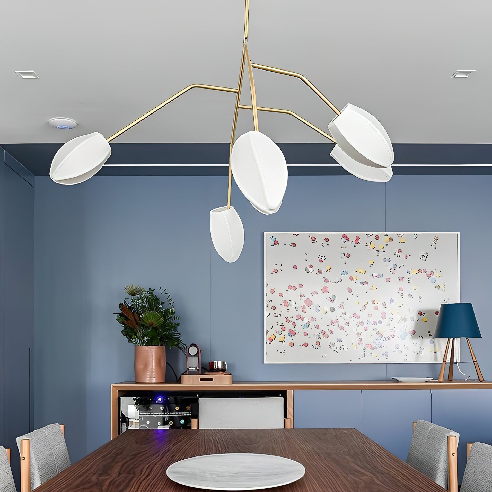 Evvinora Chandelier