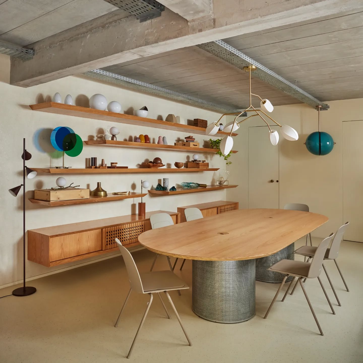 Evvinora Chandelier