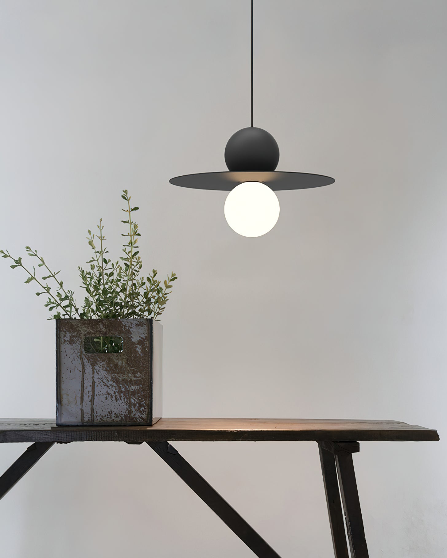 Sky Hat Pendant Light