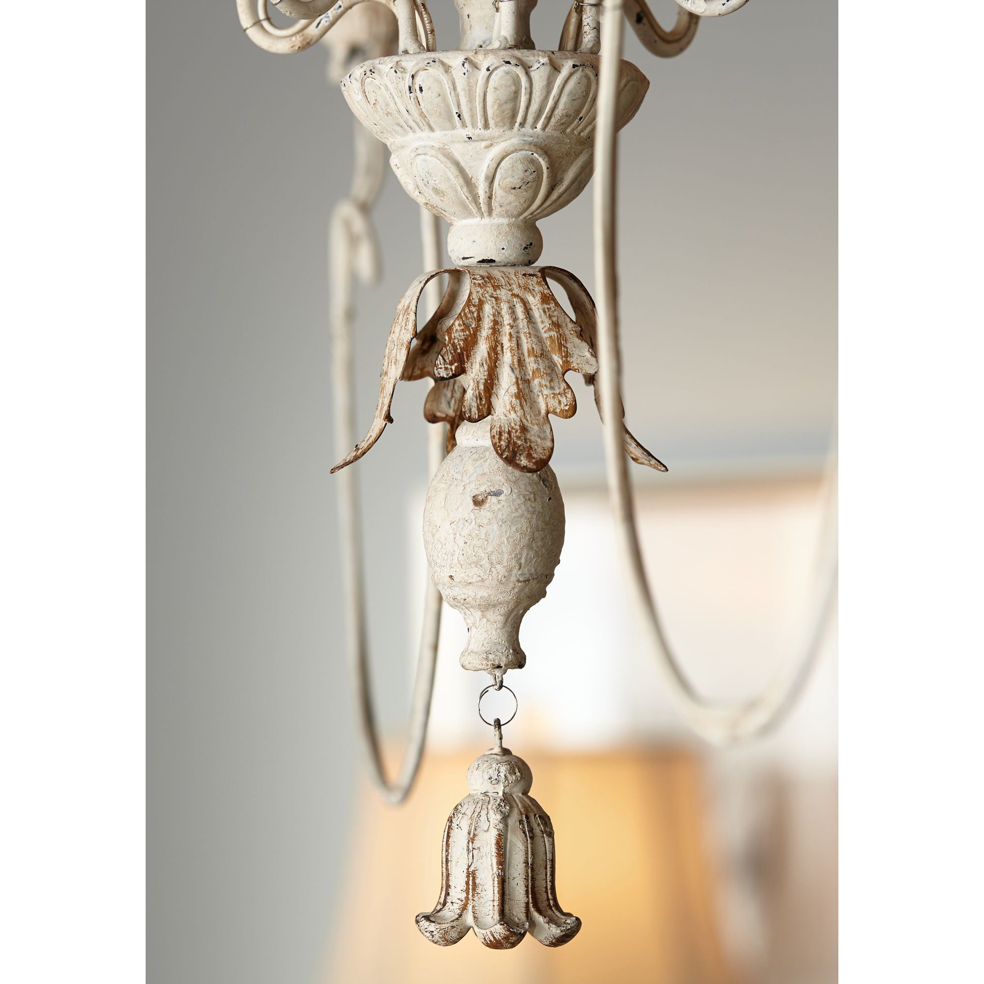 Viphaor Chandelier