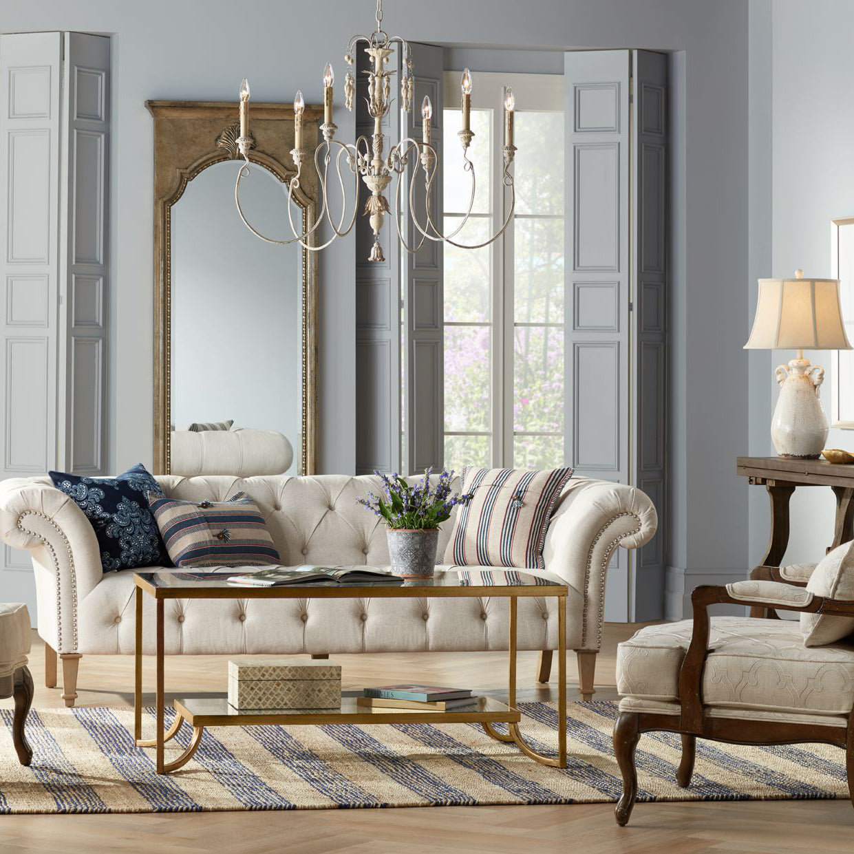 Viphaor Chandelier