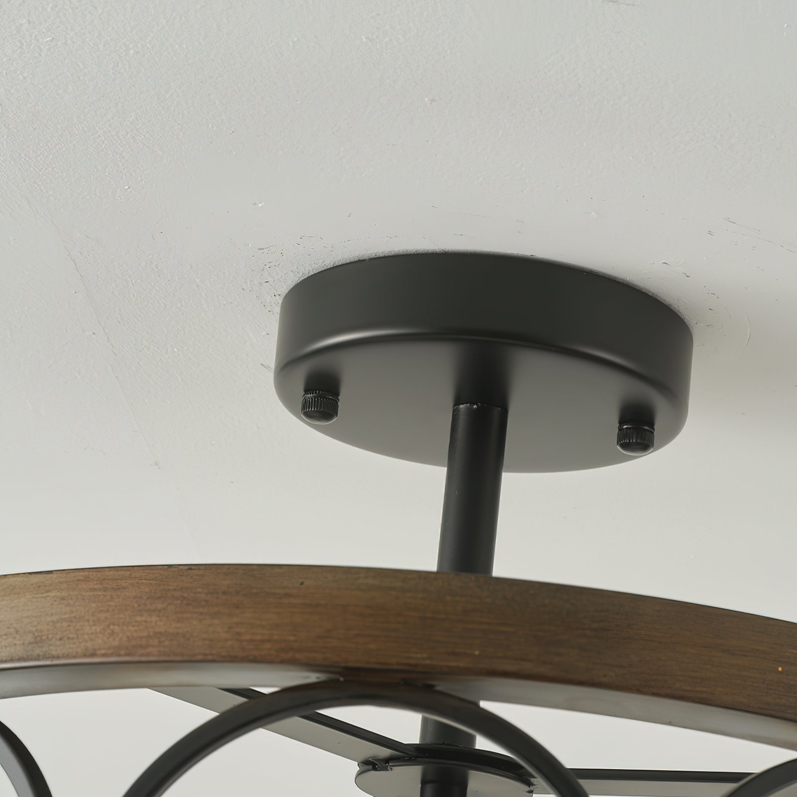 Arthaen Ceiling Light