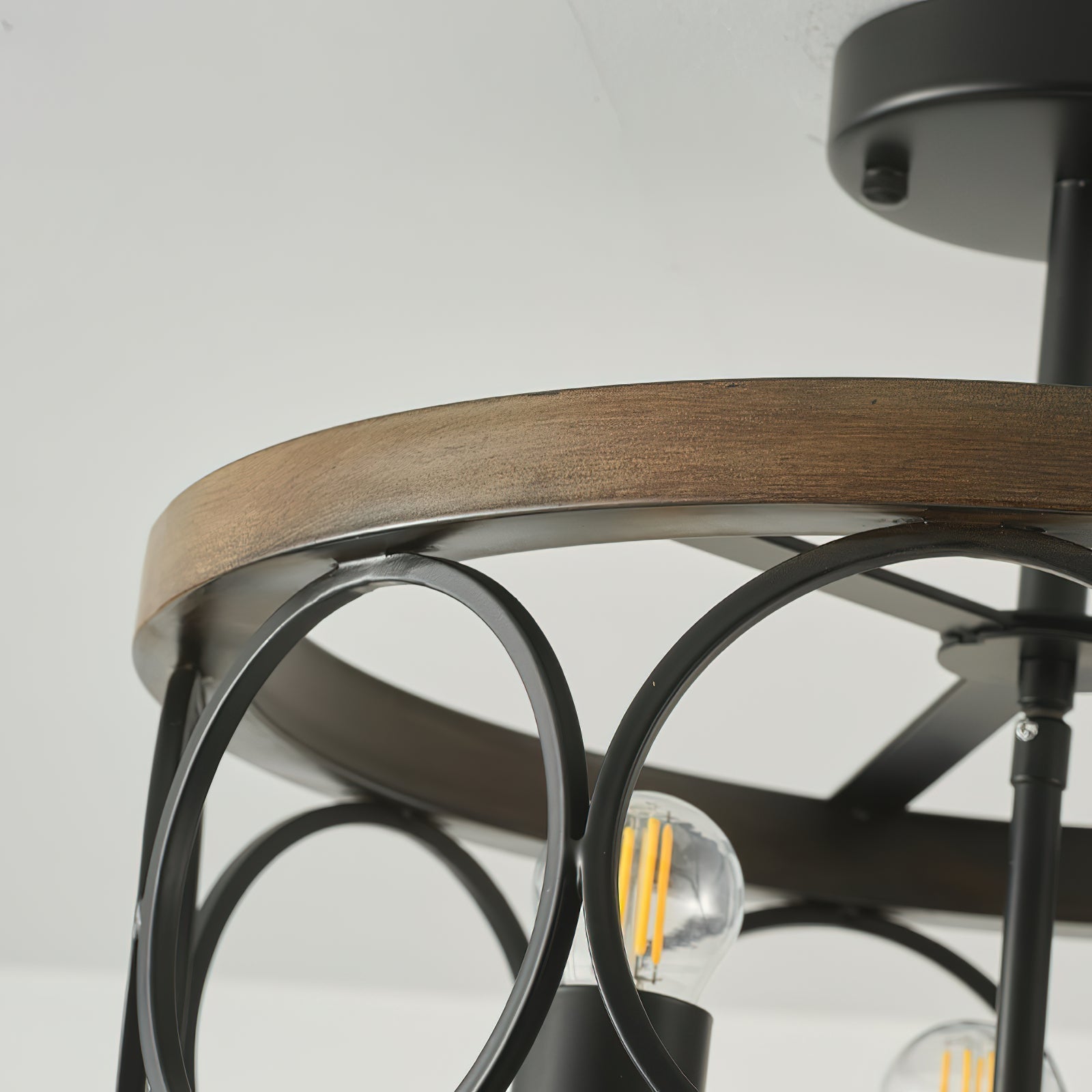 Arthaen Ceiling Light