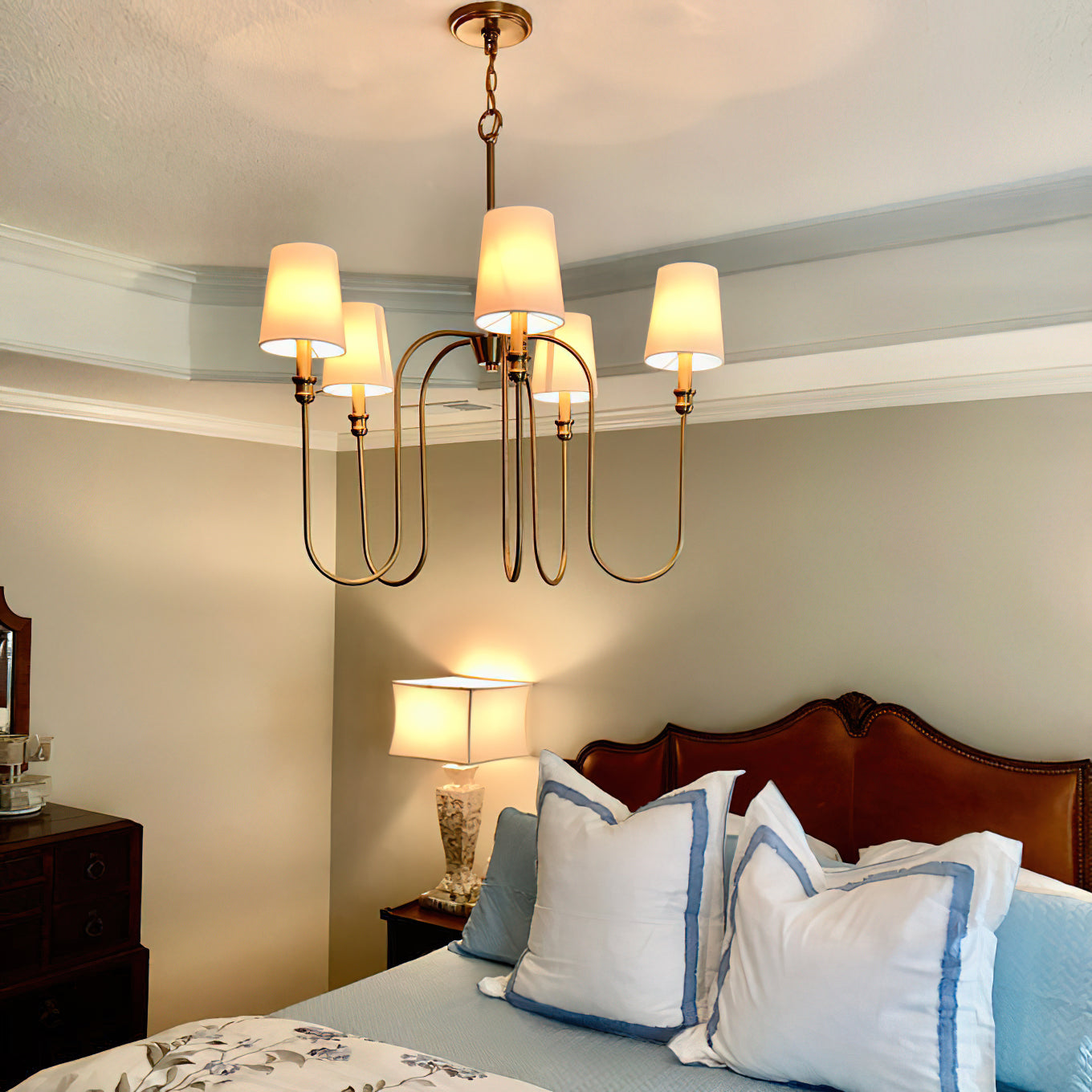 Evraeel Chandelier